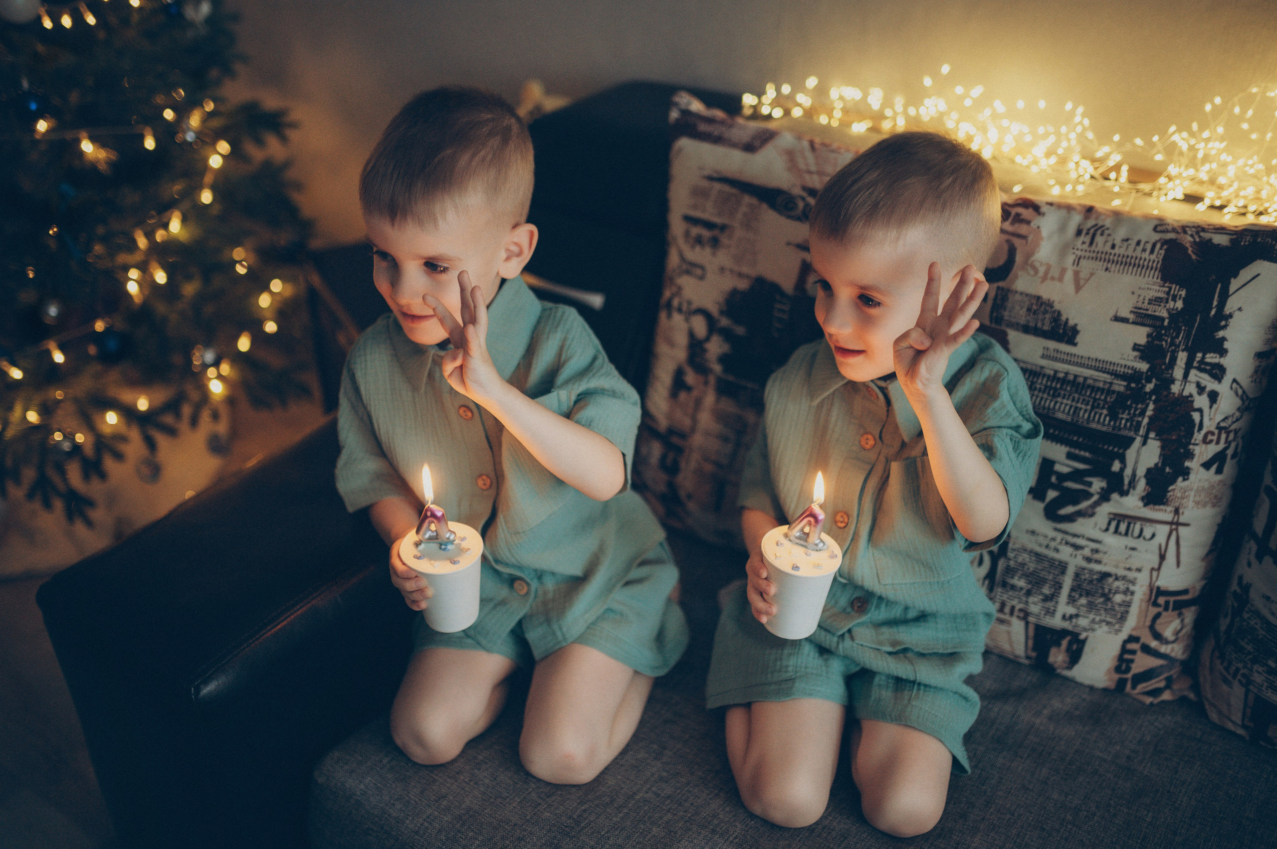 Миша и Тимофей (новогодняя домашняя). Фотограф, г. Лесной Свердловской области