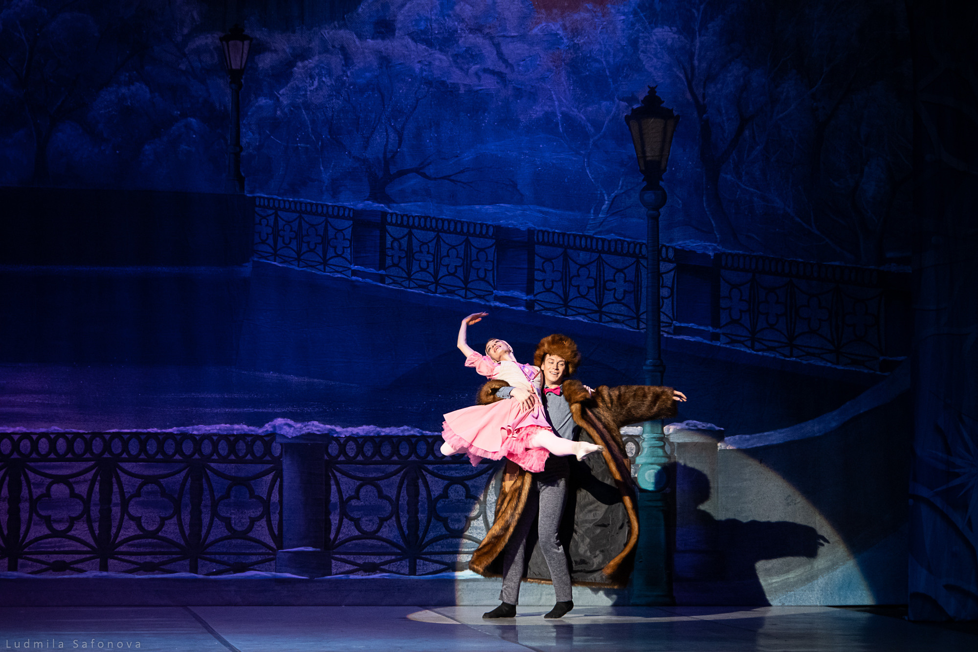 Продавец игрушек. Воронежский ГТОБ. Lucytheatre