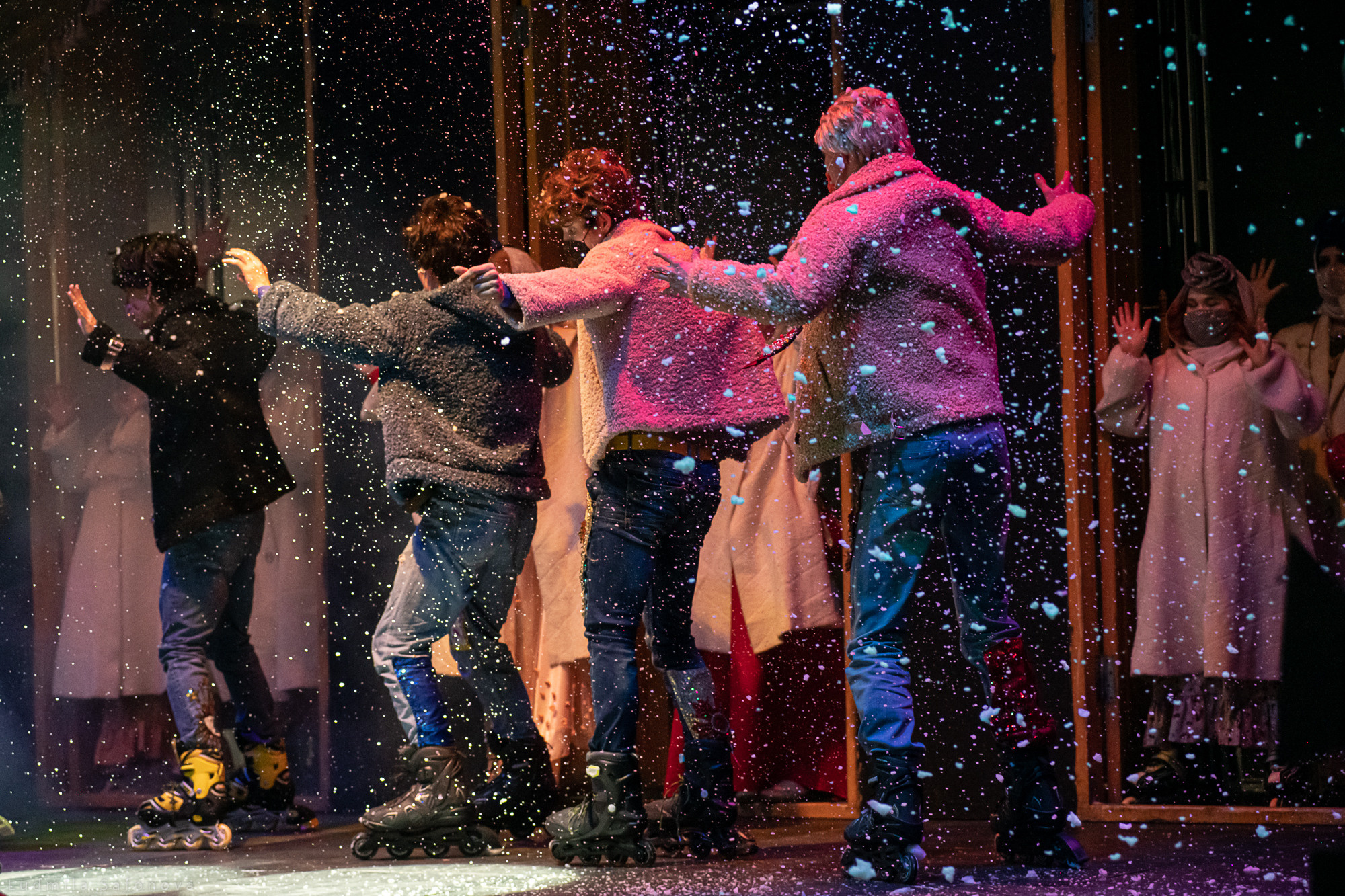 Анна Каренина. Коляда-театр. Lucytheatre