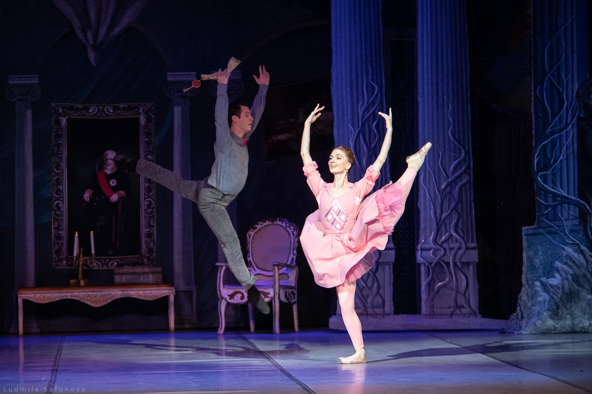 Продавец игрушек. Воронежский ГТОБ. Lucytheatre