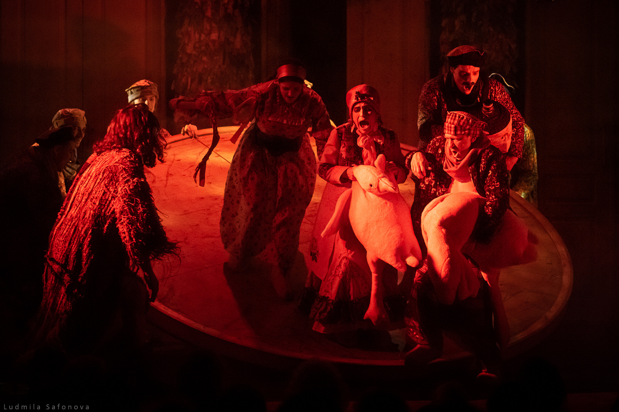 Сорочинская ярмарка. Коляда-театр. Lucytheatre