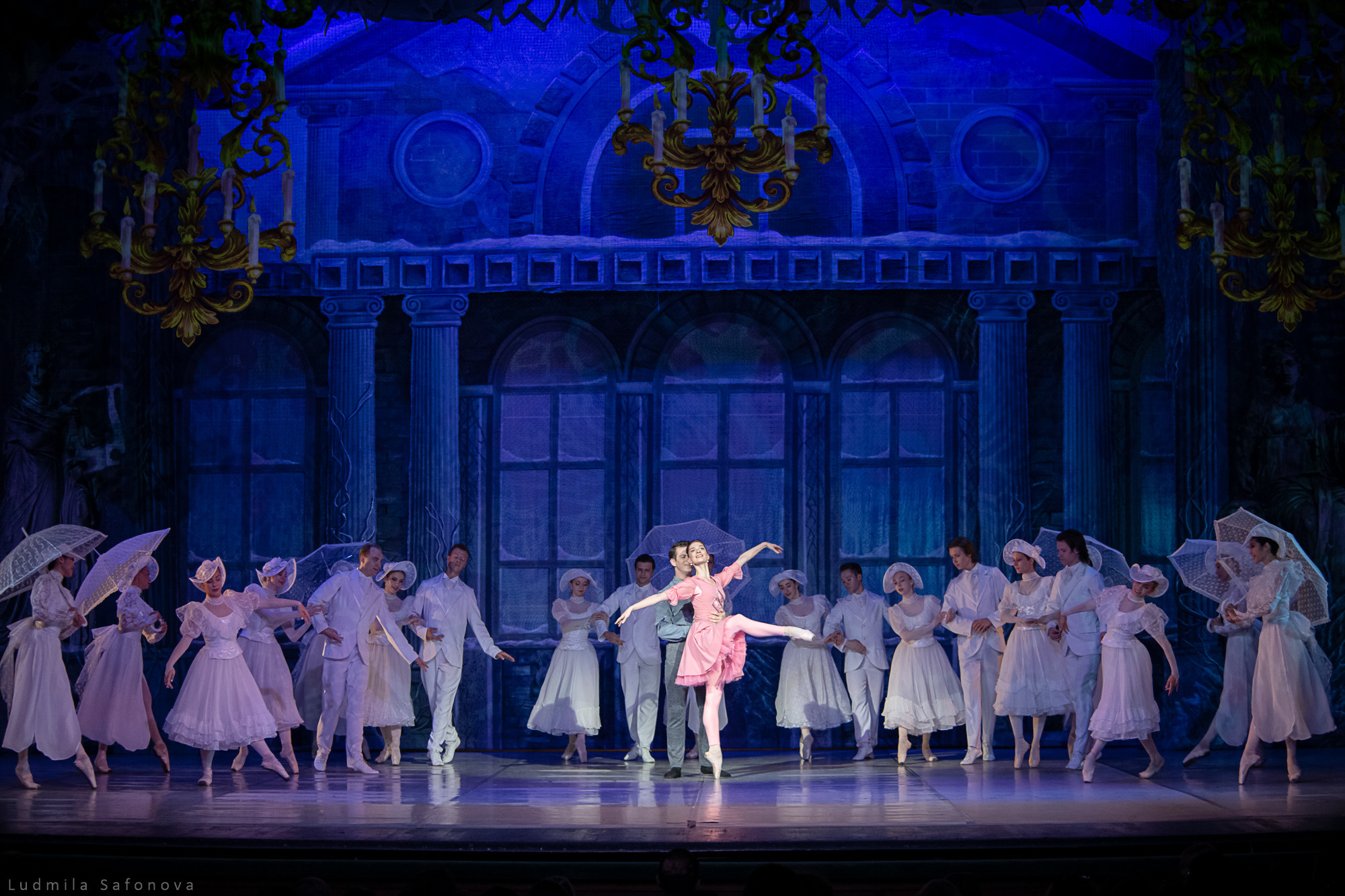 Продавец игрушек. Воронежский ГТОБ. Lucytheatre