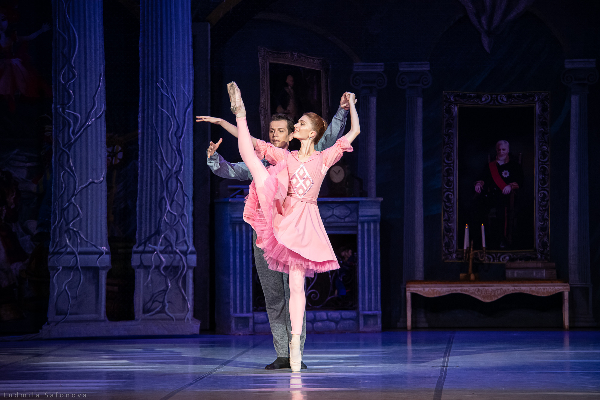 Продавец игрушек. Воронежский ГТОБ. Lucytheatre