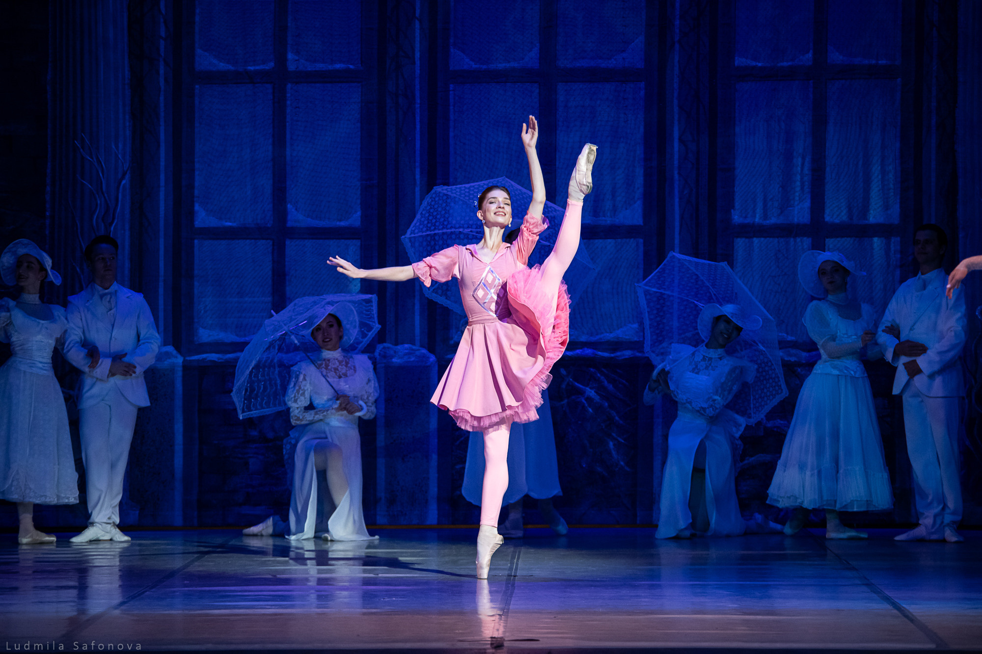 Продавец игрушек. Воронежский ГТОБ. Lucytheatre