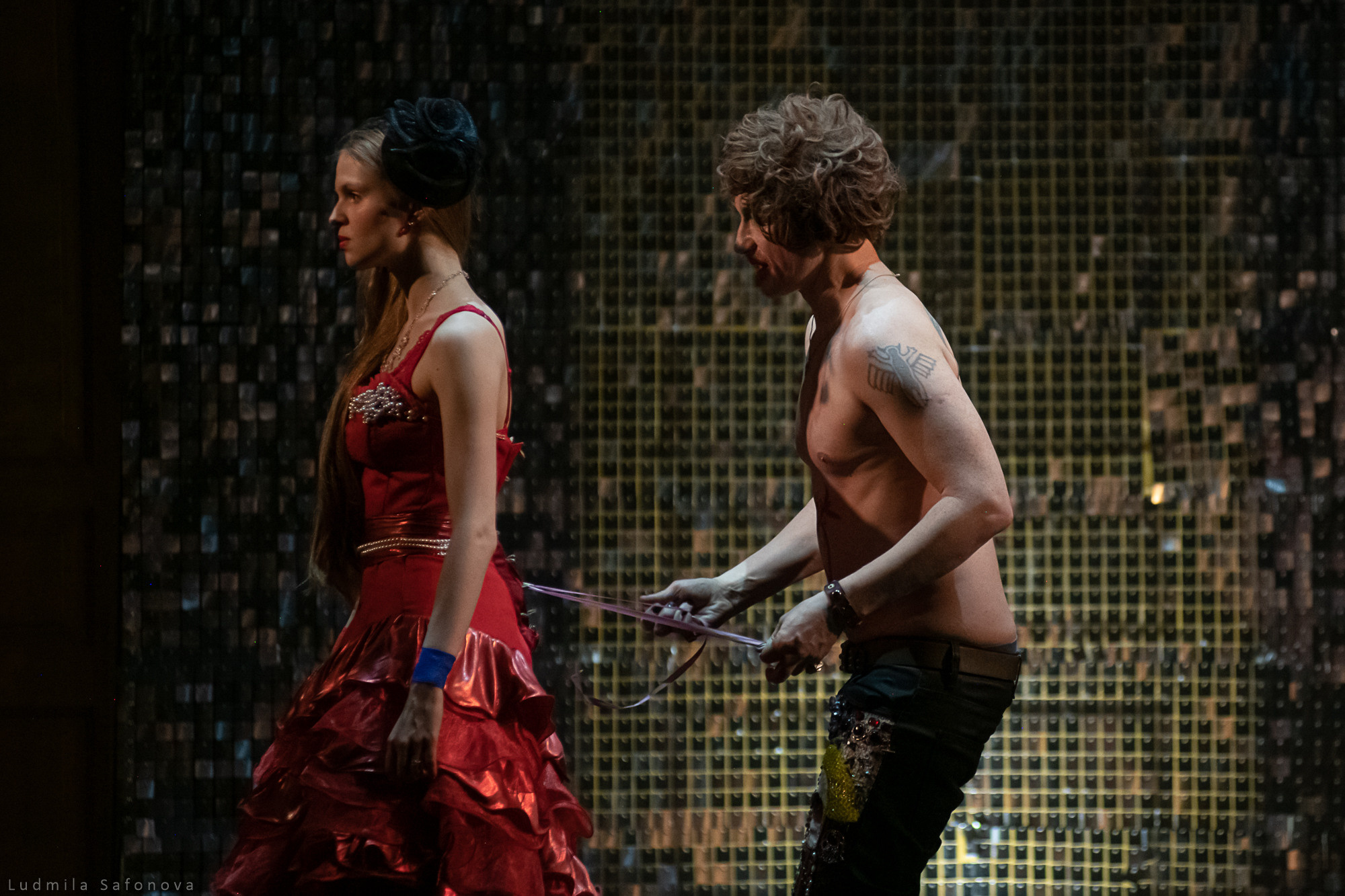 Анна Каренина. Коляда-театр. Lucytheatre