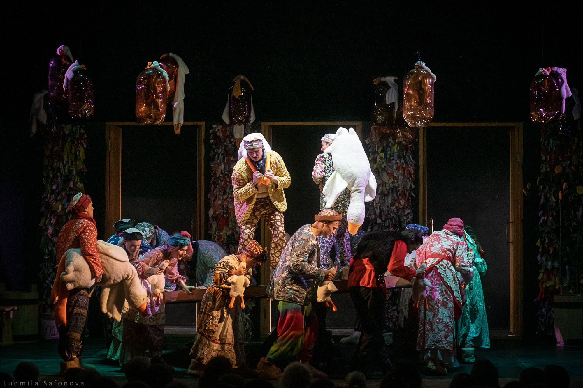 Сорочинская ярмарка. Коляда-театр. Lucytheatre