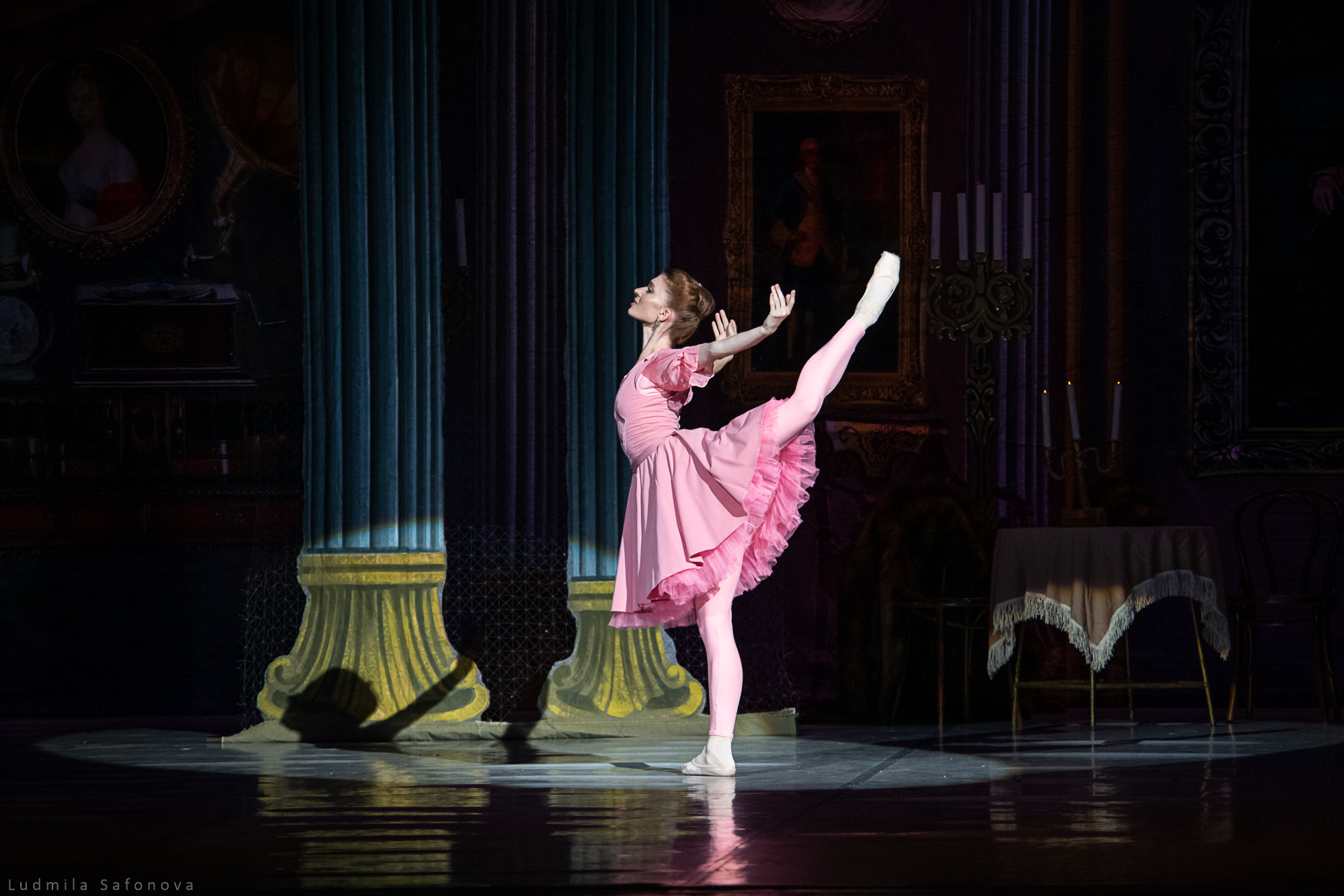 Продавец игрушек. Воронежский ГТОБ. Lucytheatre