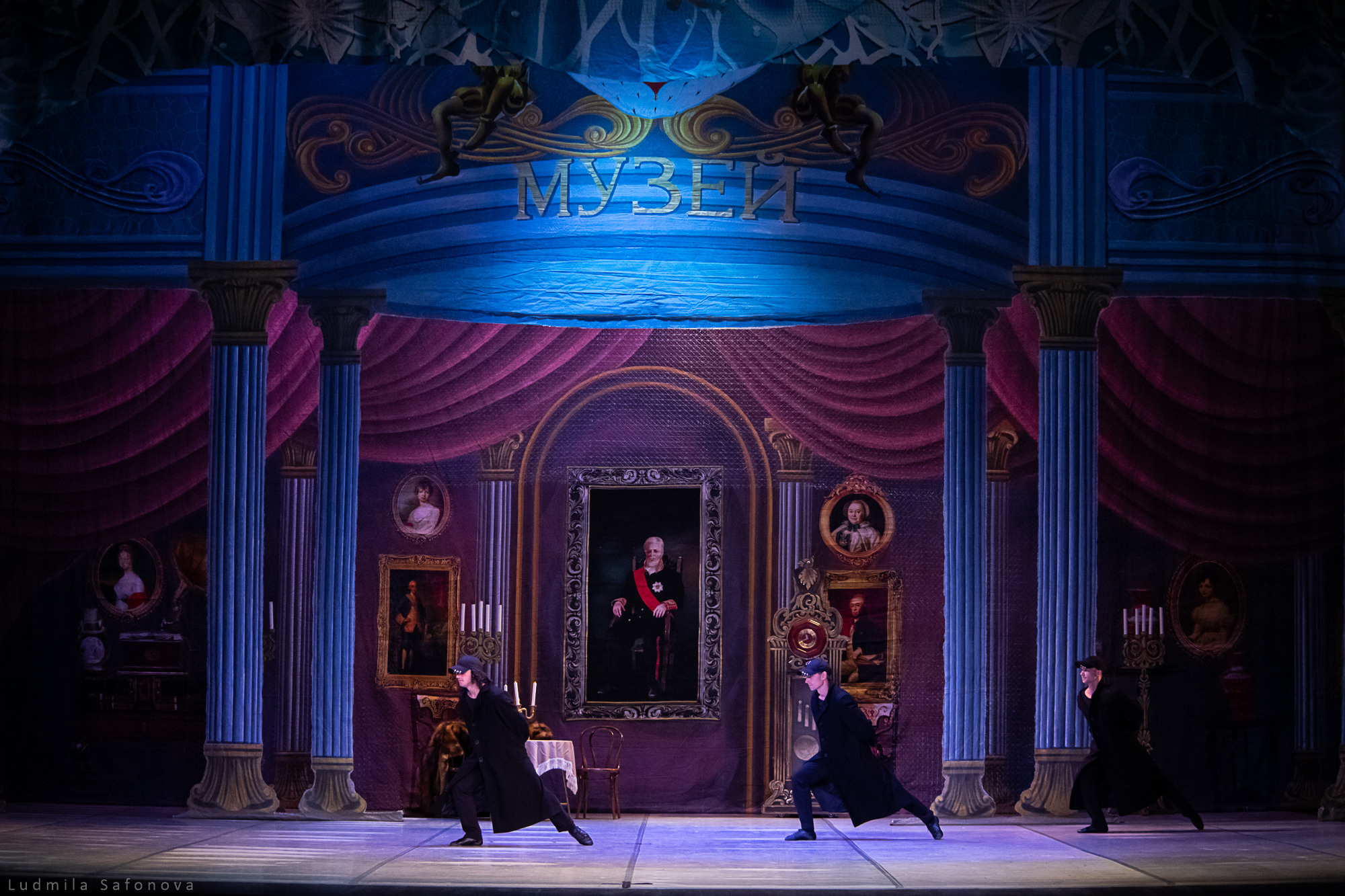 Продавец игрушек. Воронежский ГТОБ. Lucytheatre