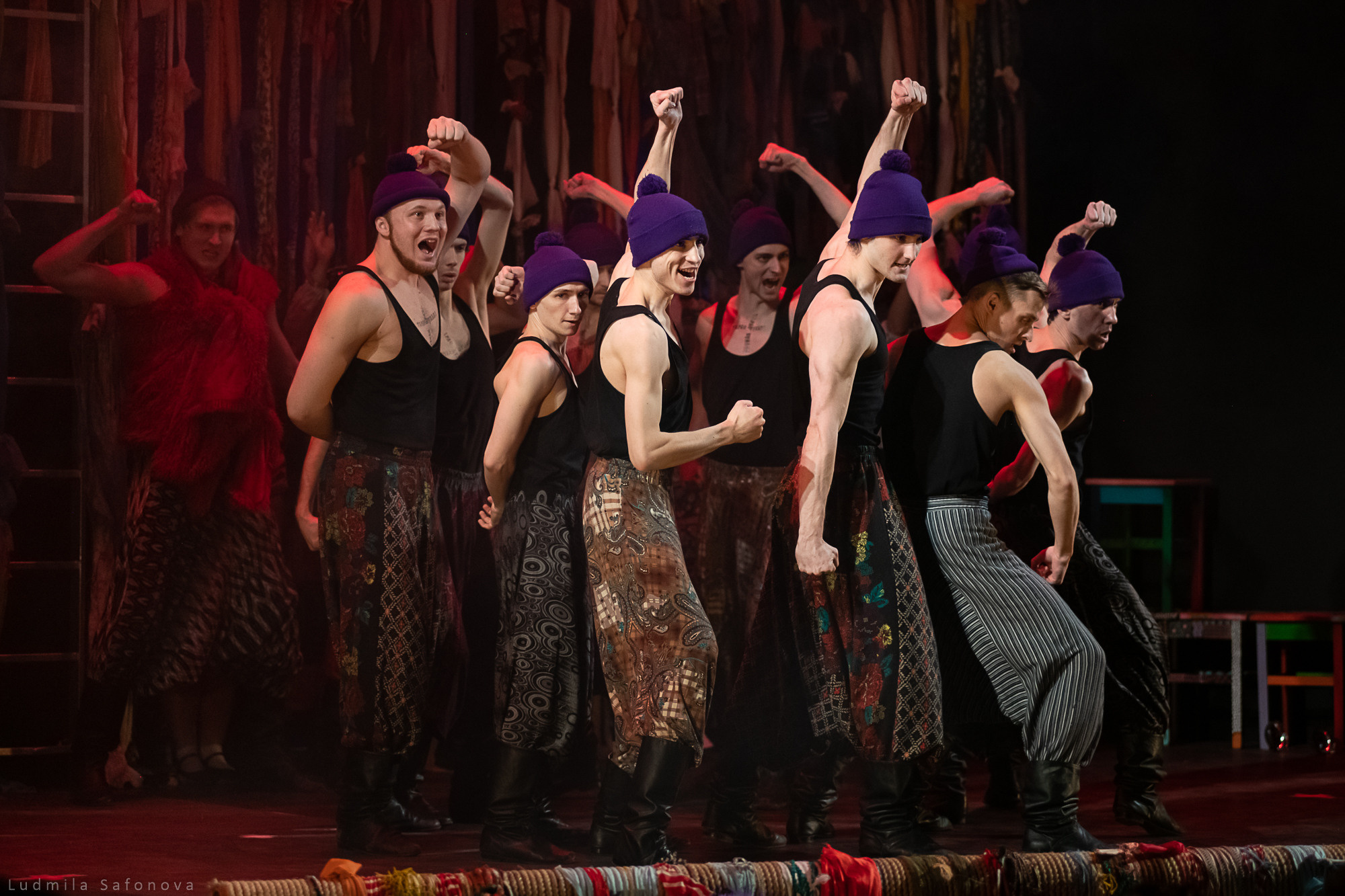 Тарас Бульба. Коляда-театр. Lucytheatre