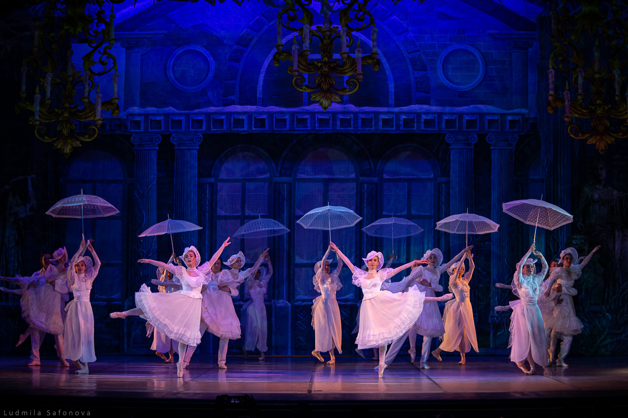 Продавец игрушек. Воронежский ГТОБ. Lucytheatre