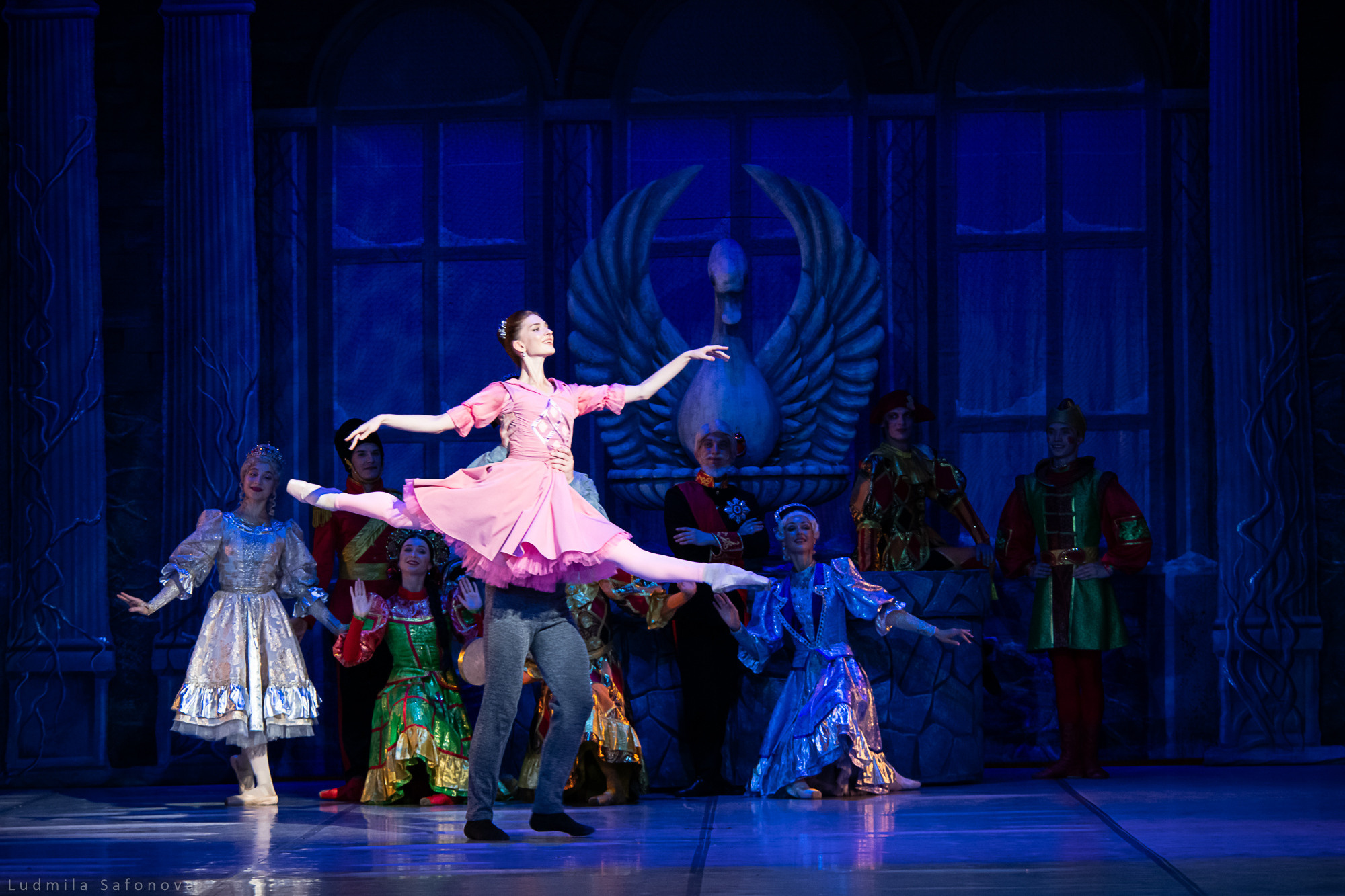 Продавец игрушек. Воронежский ГТОБ. Lucytheatre