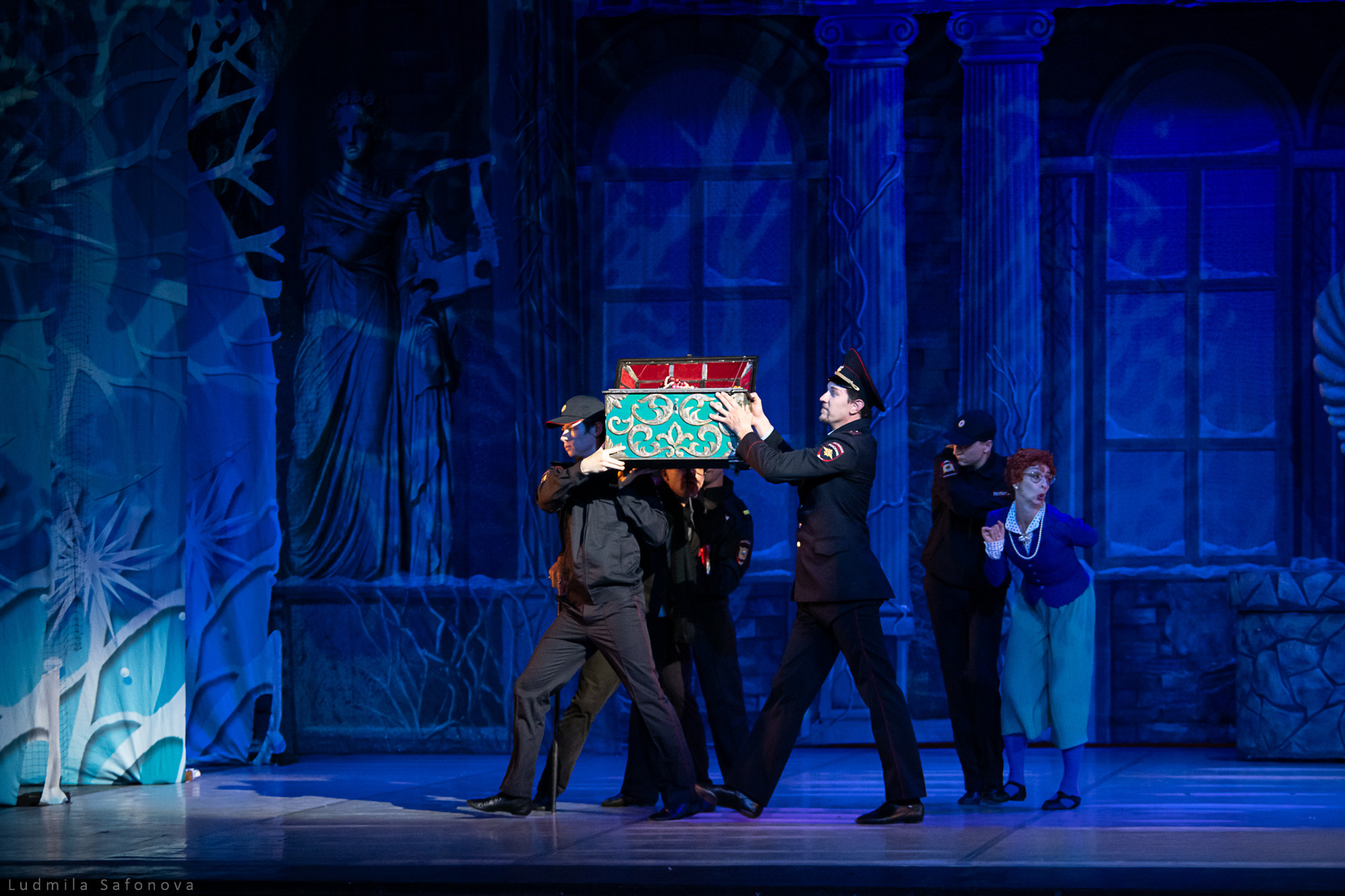 Продавец игрушек. Воронежский ГТОБ. Lucytheatre