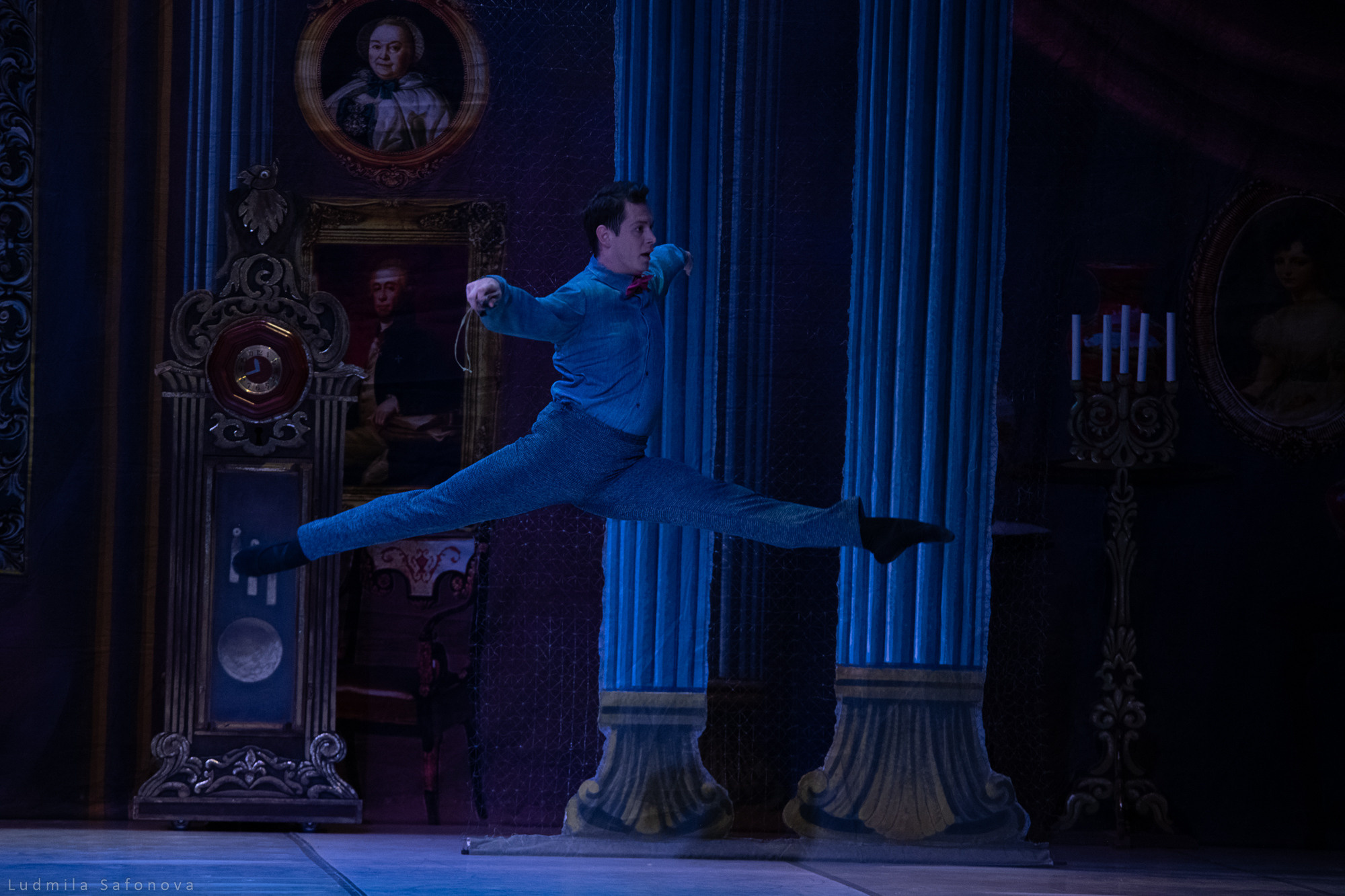 Продавец игрушек. Воронежский ГТОБ. Lucytheatre