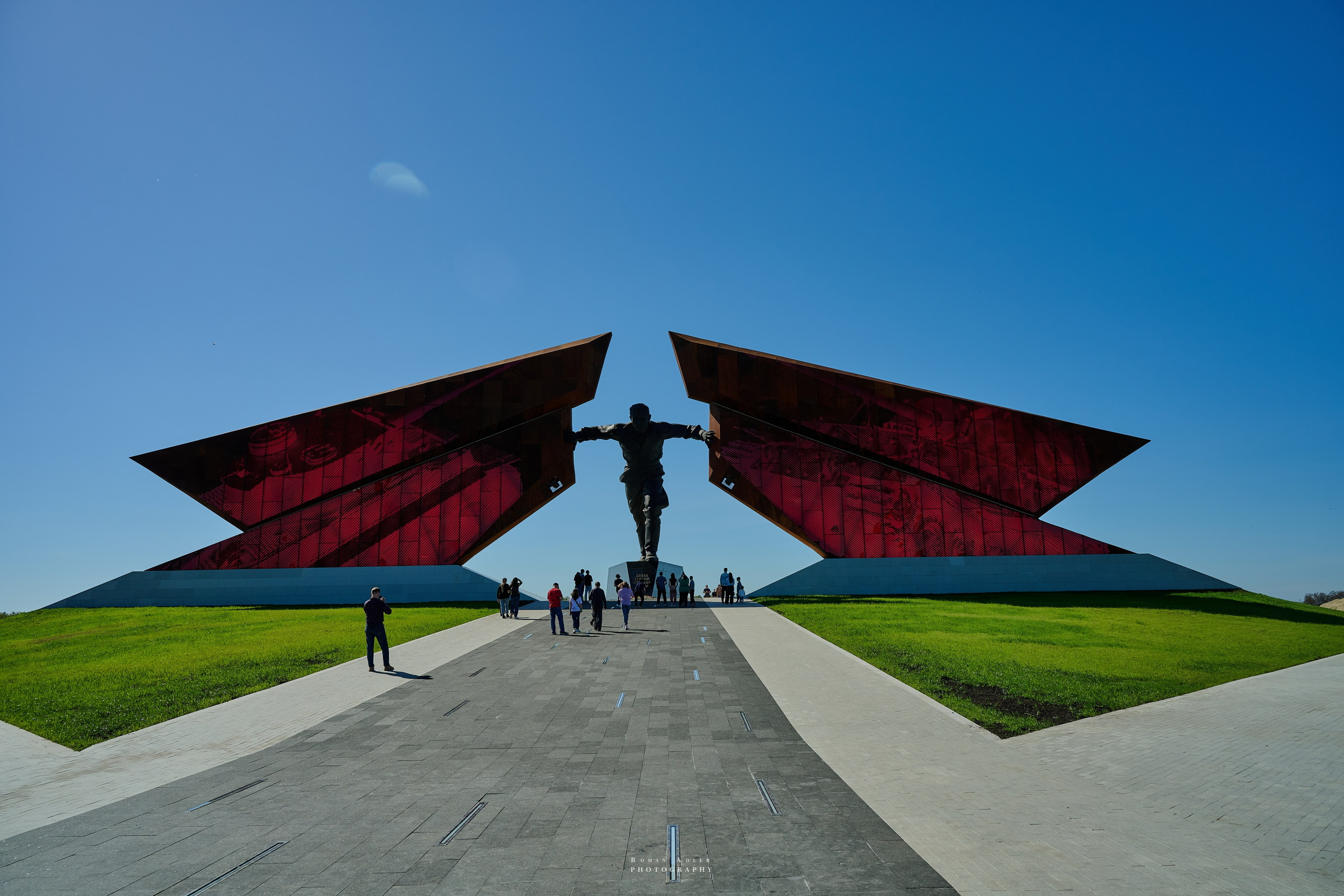 Мемориал Курская битва в Понырях. Фотограф Роман Адлер