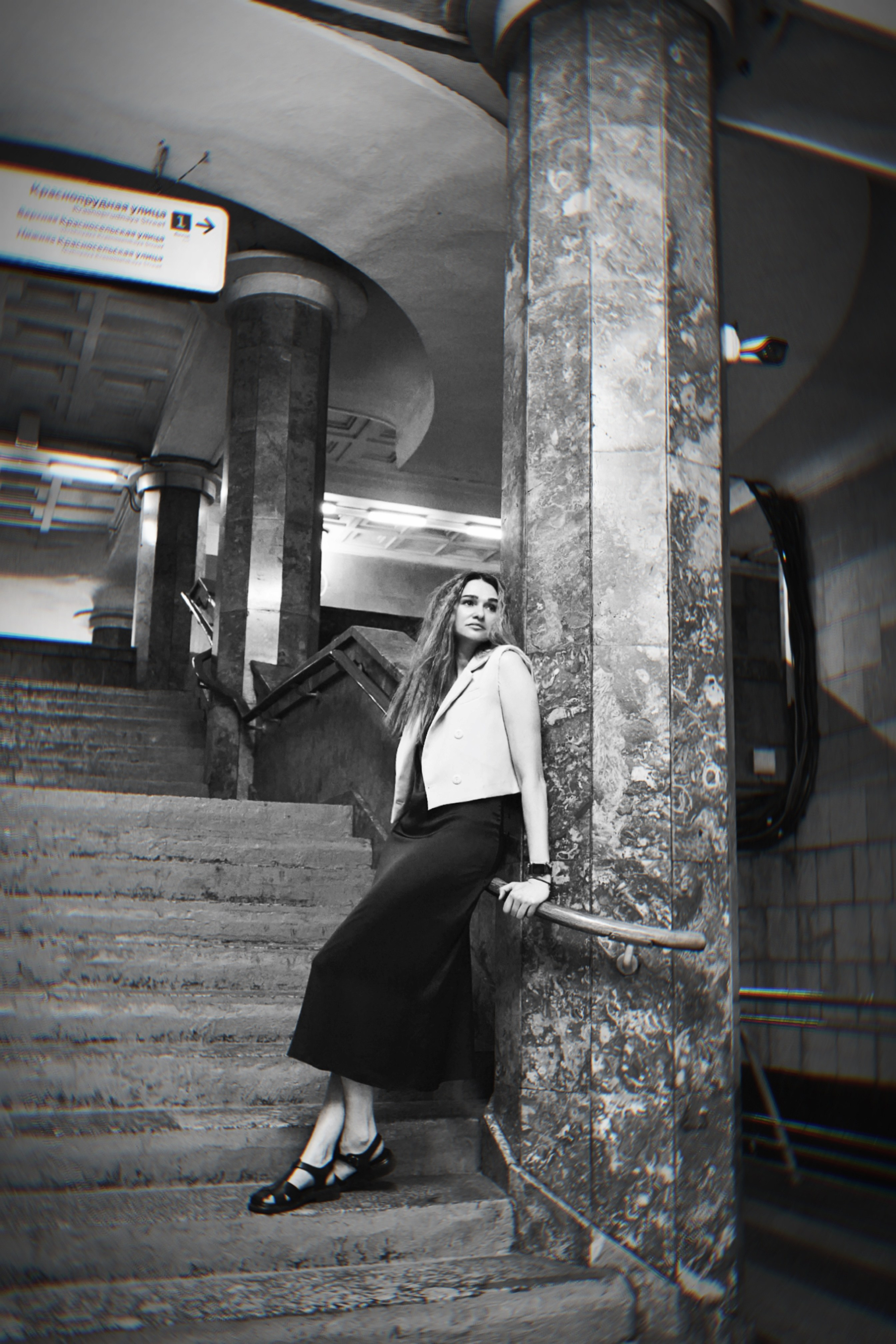 Анна в Московском метро. Событийный фотограф Анна Курникова