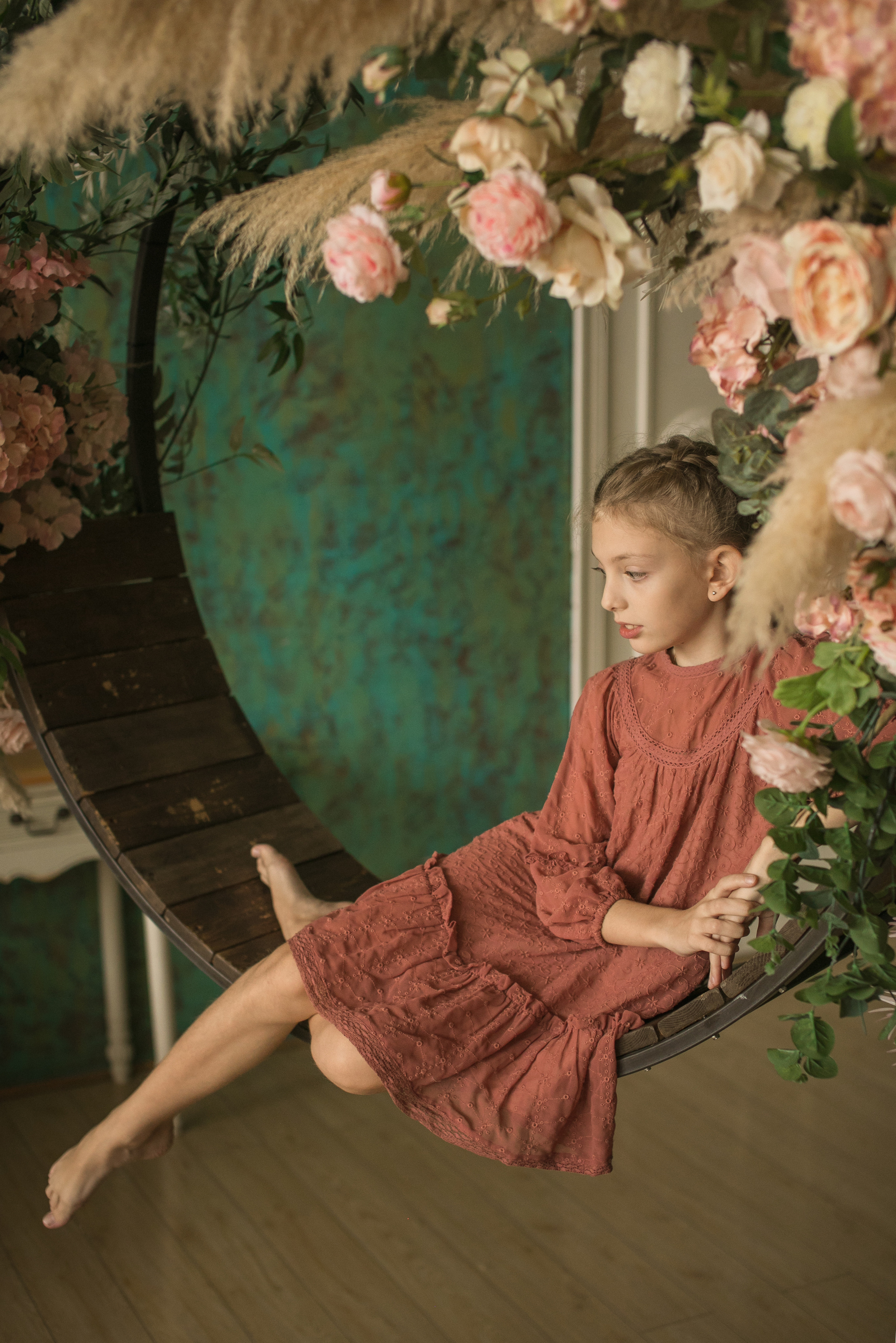 семейная фотосессия в студии с детьми