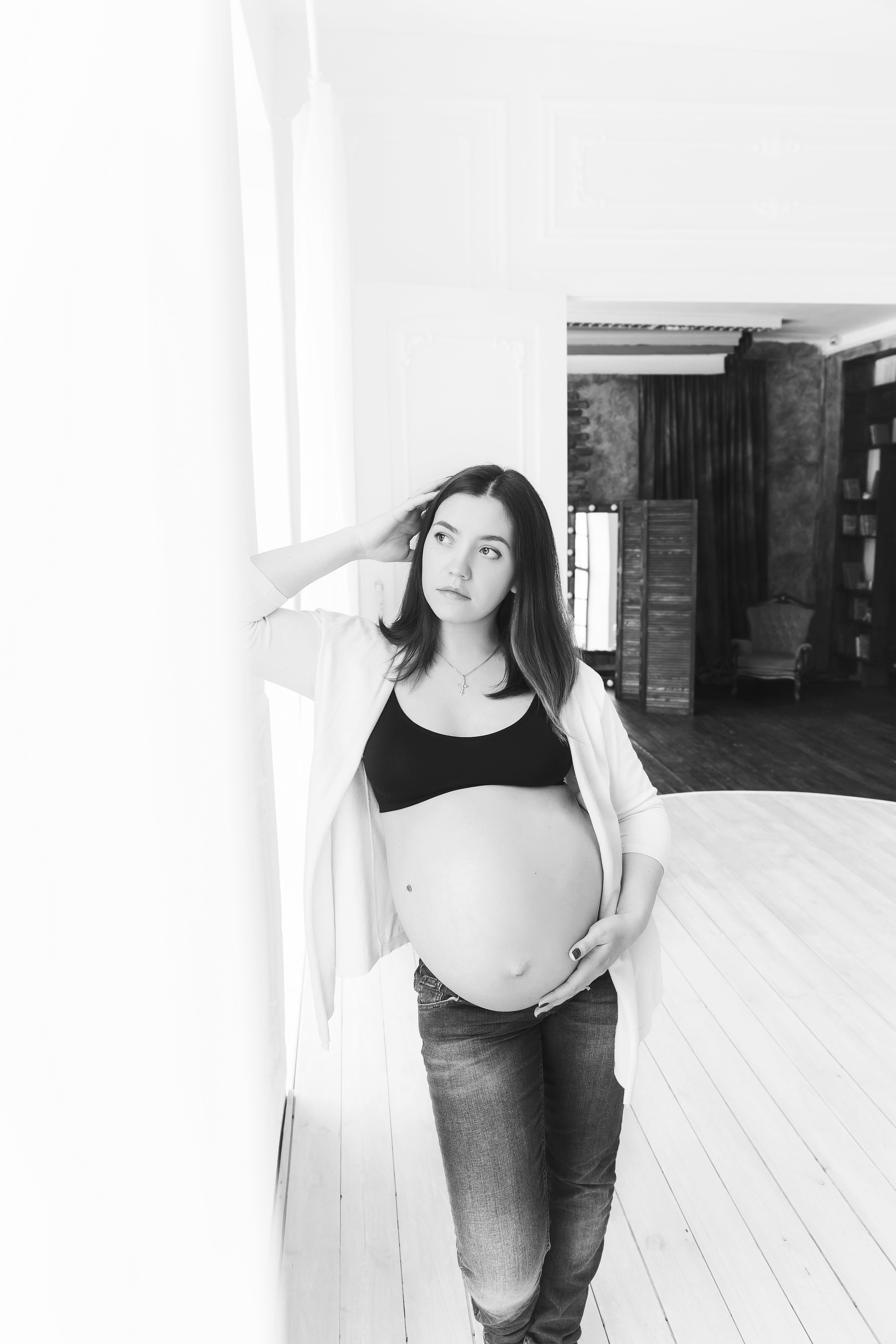 Съемка беременности в студии. Фотограф новорожденных и детский в Сергиевом Посаде Кругликова Юлия