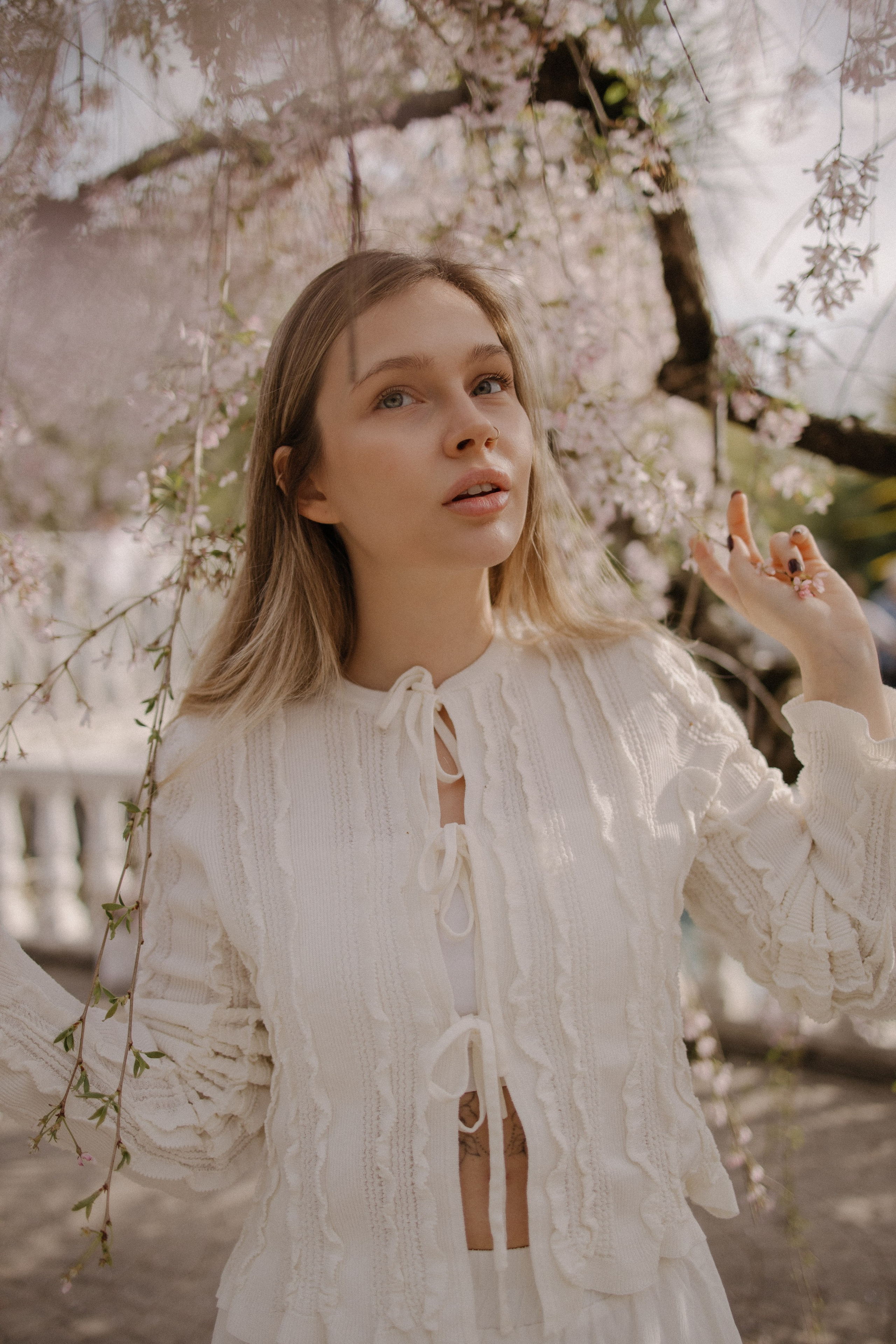 Света в сакуре. Фотограф Сочи Адлер Сириус Красная поляна Олеся Минив