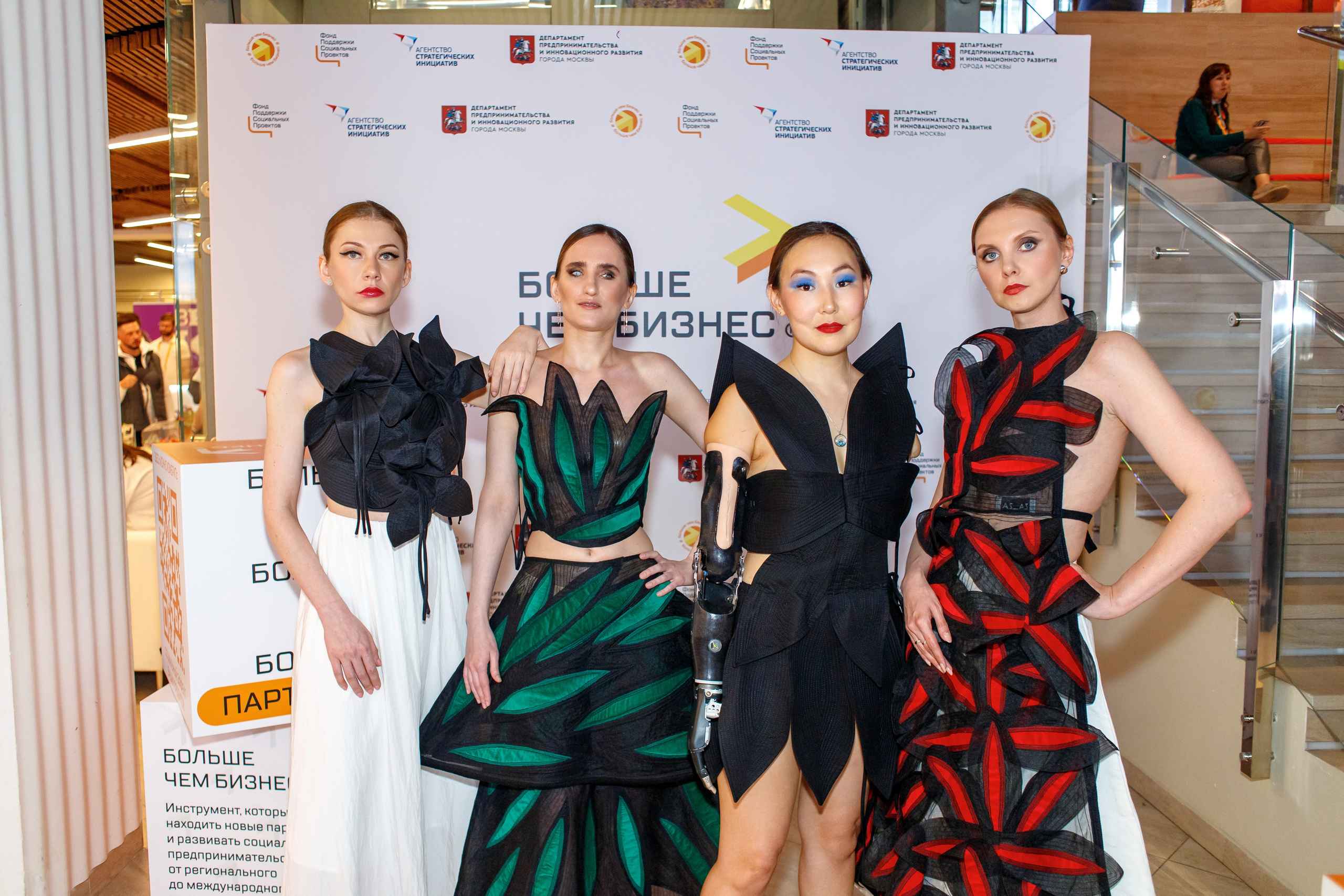 Сила в каждом — инклюзивный показ мод. ПРОПАГАНДА молодёжный продюсерский центр