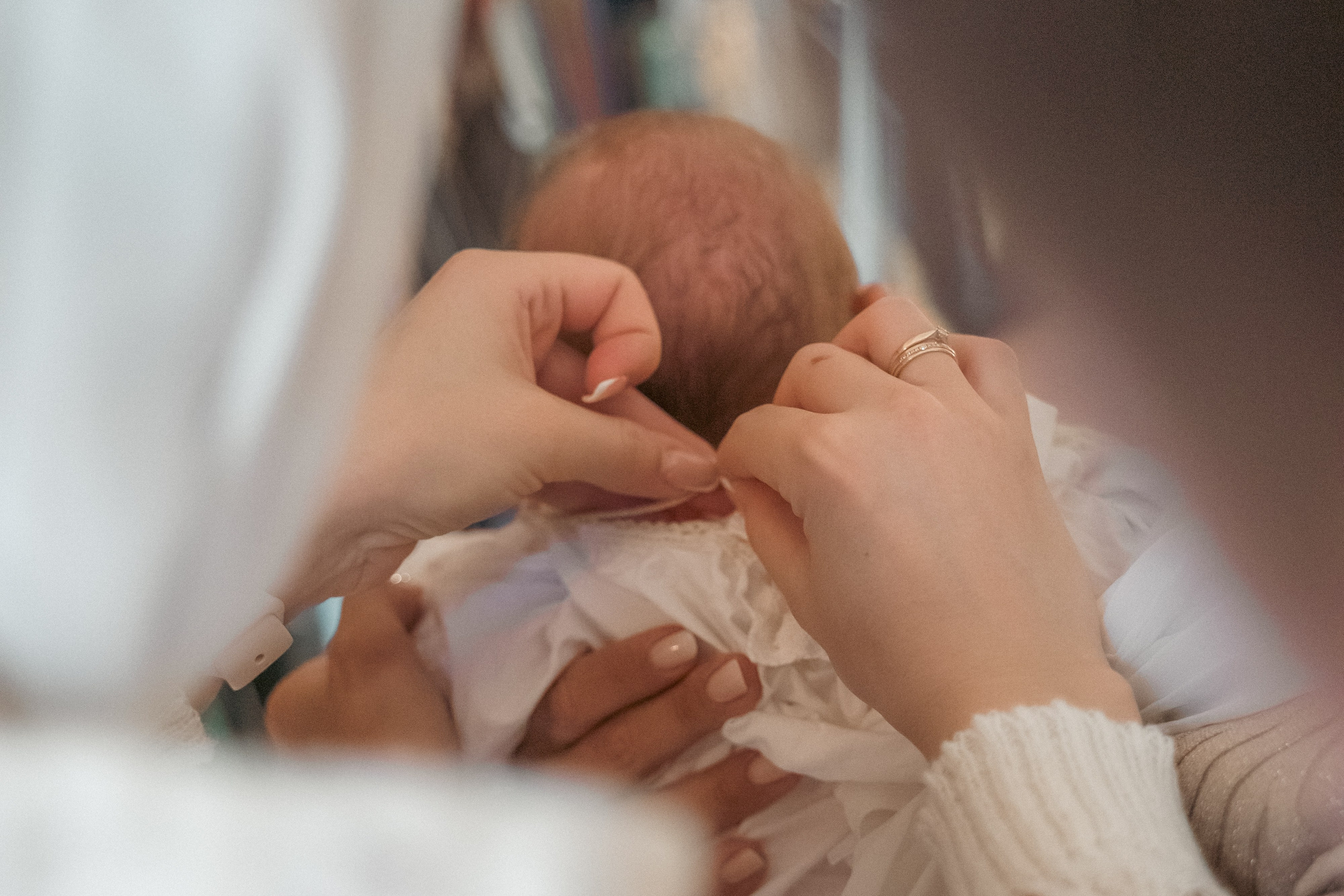 Крещение Михаила. Собор Всемилостивого Спаса Скорбященского монастыря. Фотограф на роды в Москве. Фото и видео родов. Фотопроект «Продолжение рода»