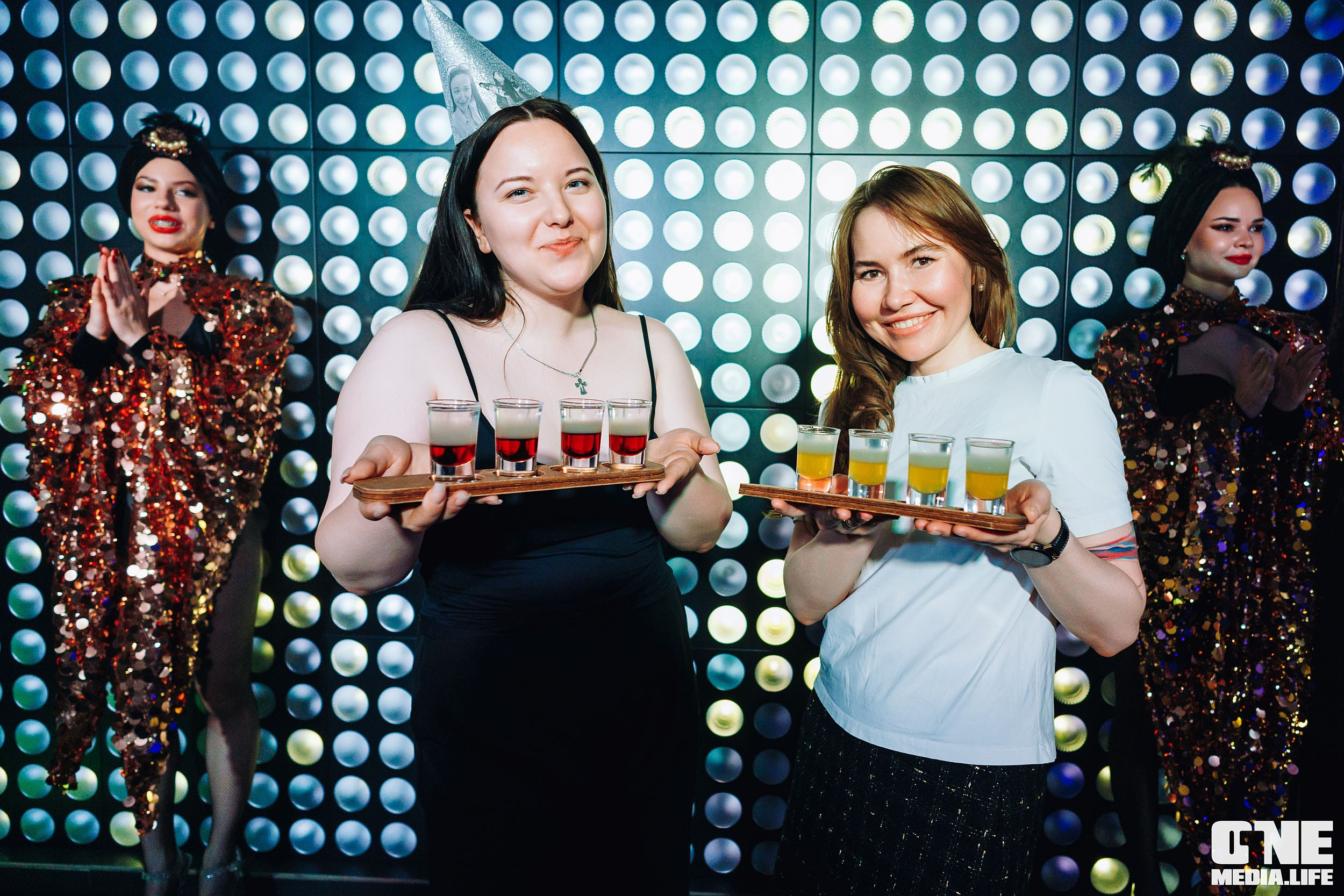 Фоторепортаж из караоке-клуба Эйфория. One Media Life: фоторепортажи, фотоотчеты с мероприятий и заведений