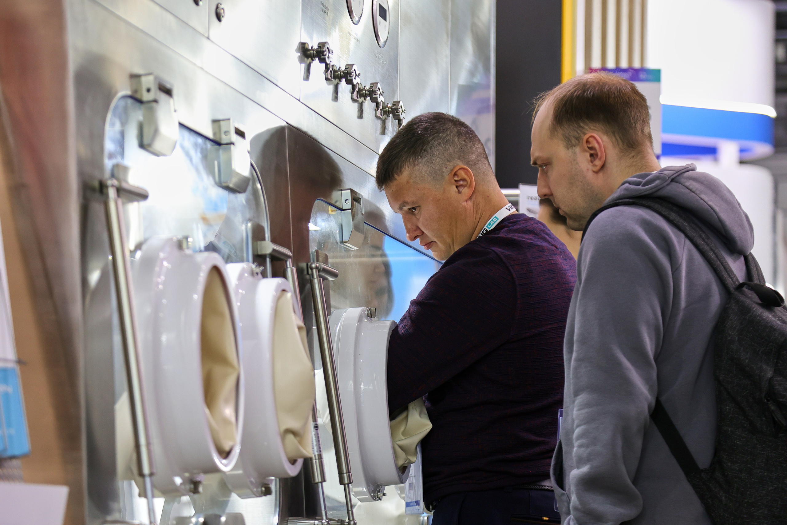 Форум / Конференция. Фотограф видеограф широкого профиля Денис Захаров