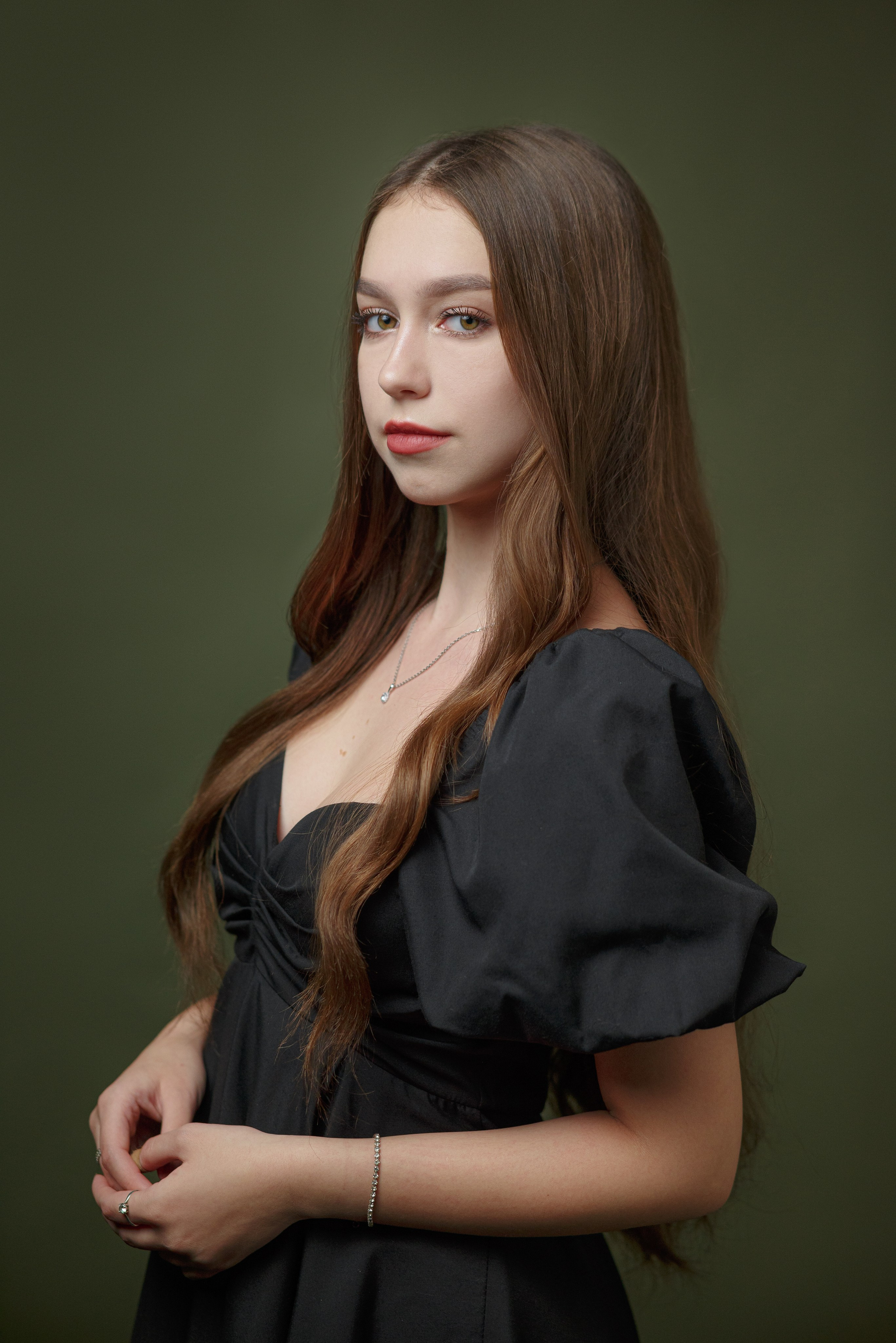 Портреты 2025. BookVa-выпускные альбомы