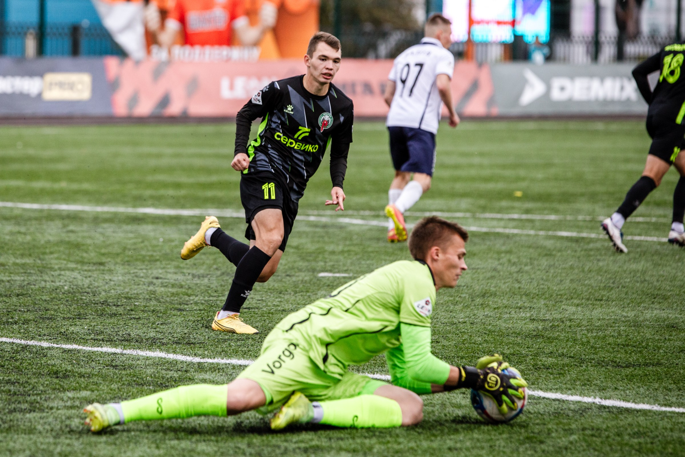 Первенство России по футболу LEON-Вторая лига Б | ФК Иркутск — Космос (Долгопрудный) | 14.09.25. Фотограф в Иркутске Евгения Айвазова