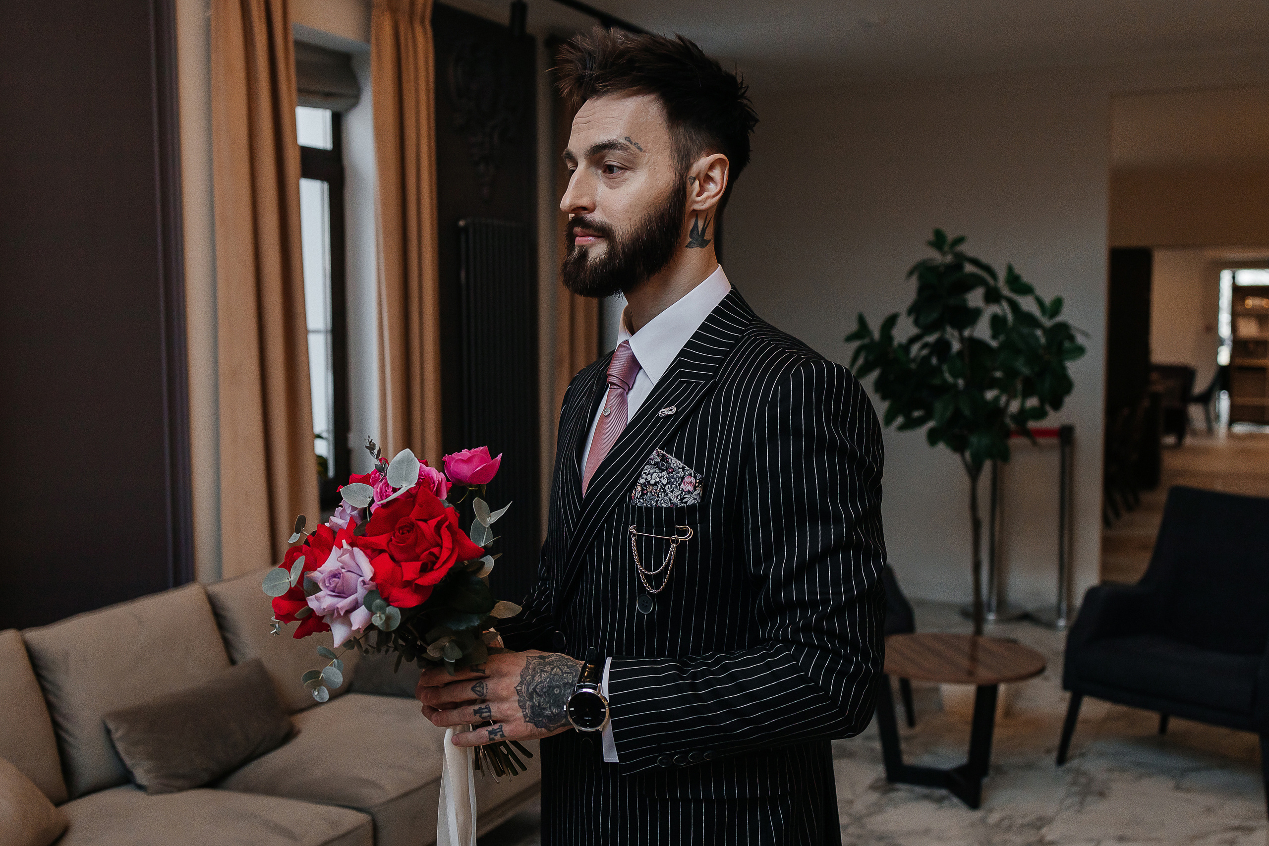 Стильная камерная свадьба для двоих. Олег Сверчков | Свадебный фотограф Вологда