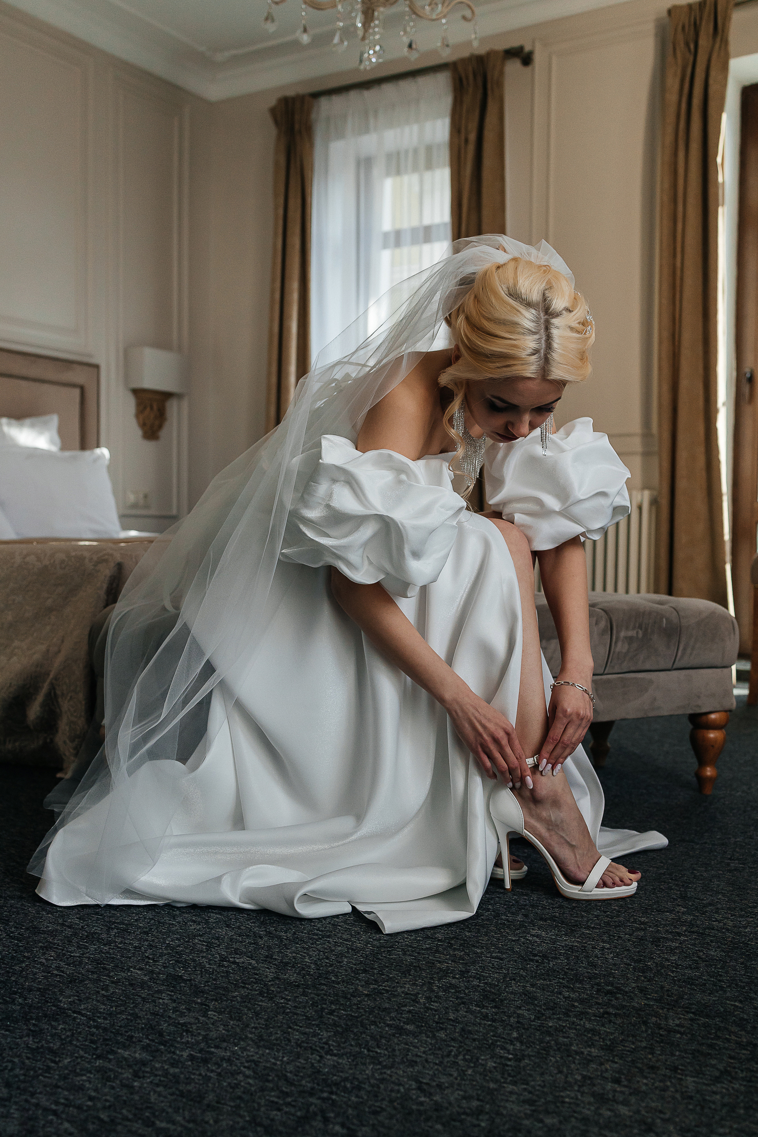 Стильная камерная свадьба для двоих. Олег Сверчков | Свадебный фотограф Вологда