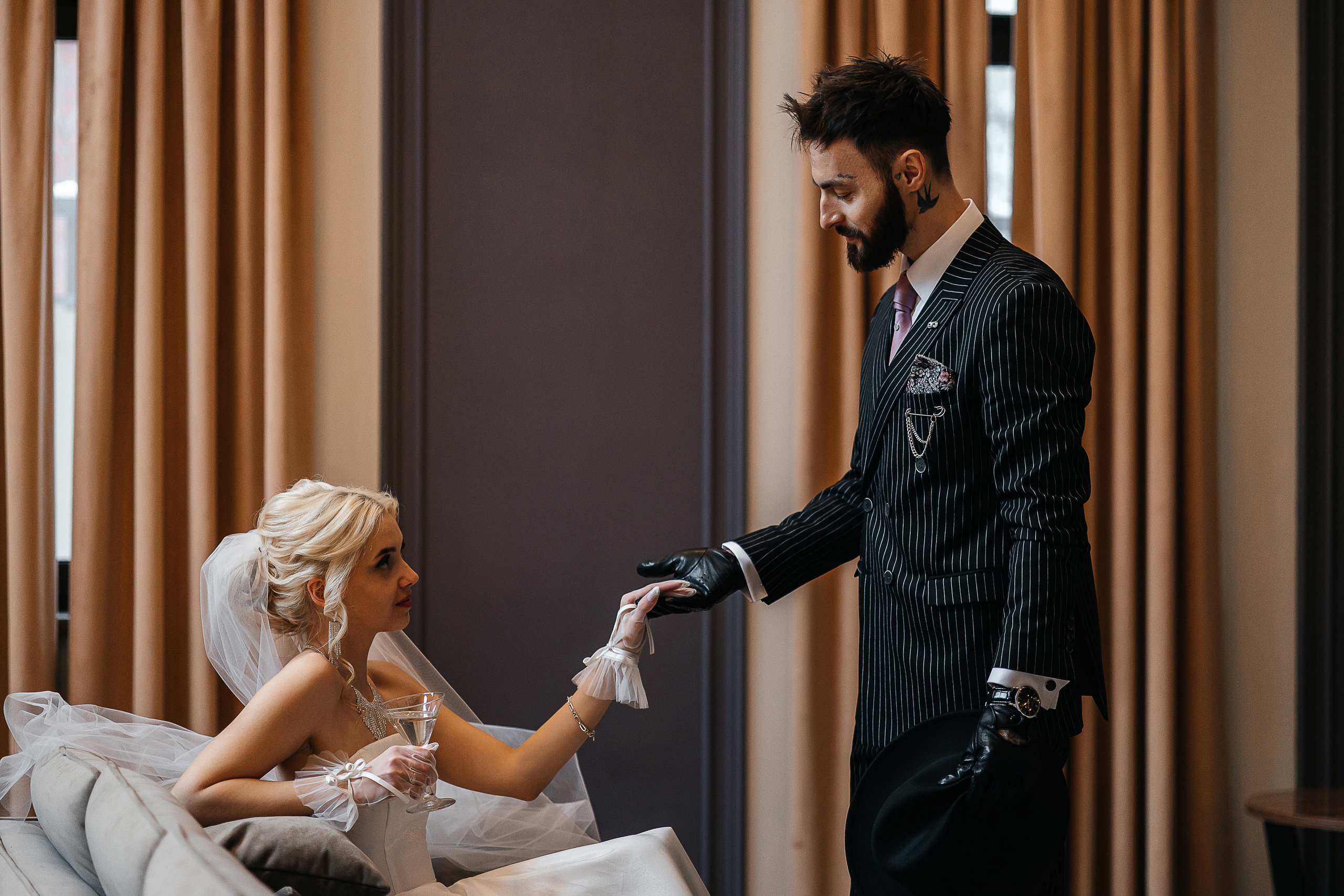 Стильная камерная свадьба для двоих. Олег Сверчков | Свадебный фотограф Вологда