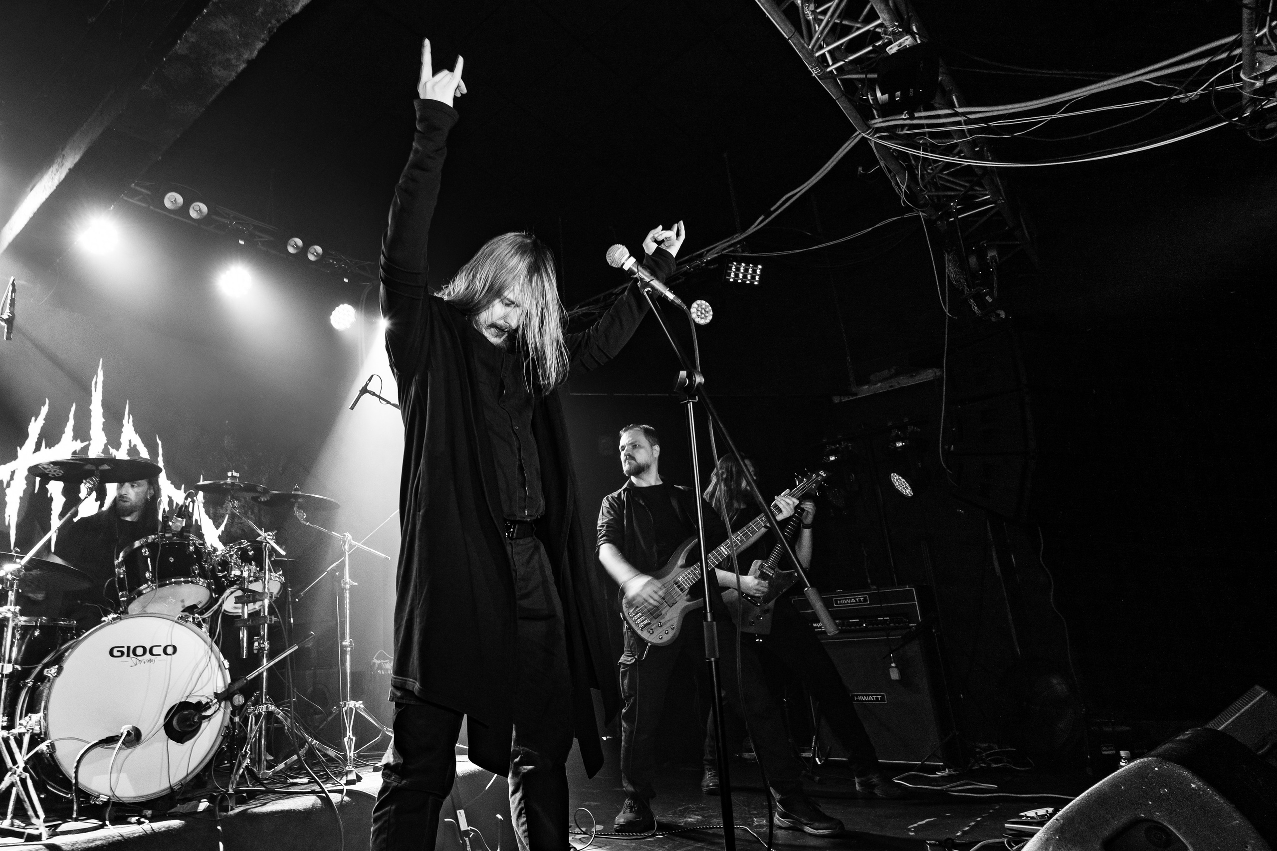 ИЛ • Minuala • Khlad|Glastonberry. Концертный и репортажный фотограф в Санкт-Петербурге Слава Пахомов