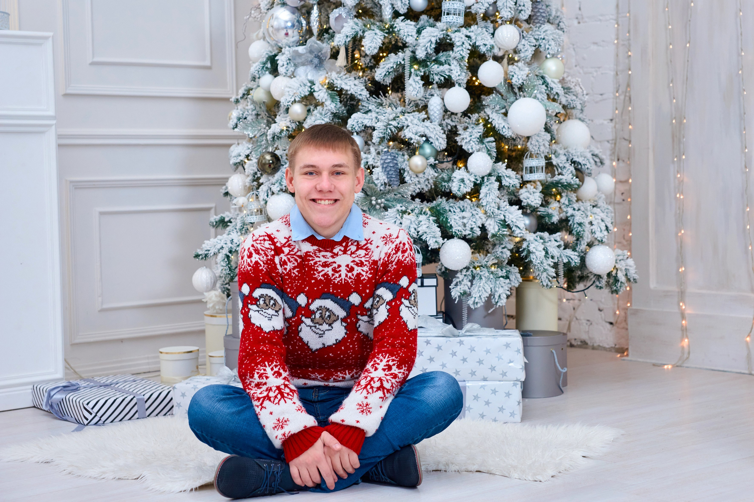 Студийная съёмка. 11 класс. Зима. Childrenfoto.ru