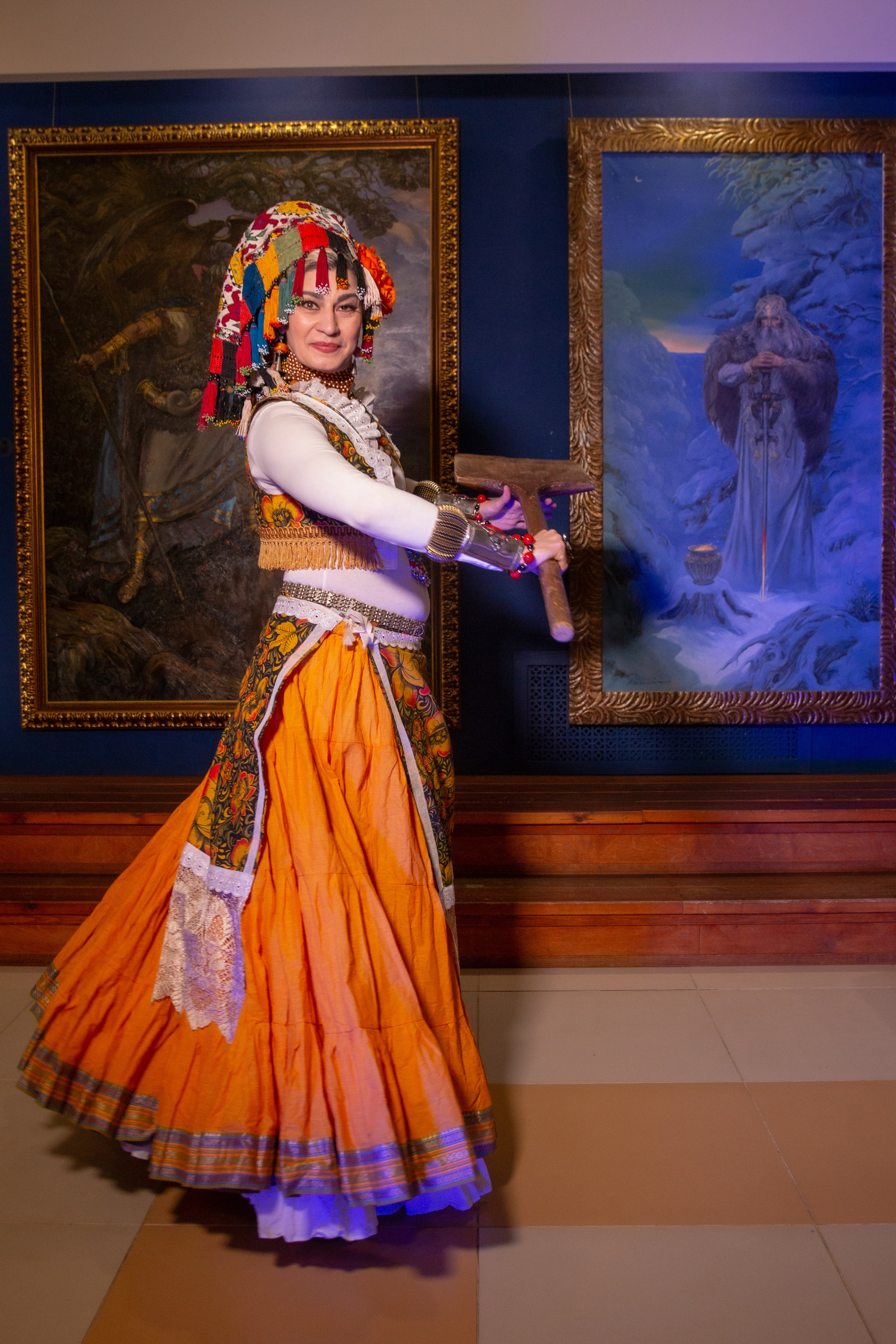 Танец в музее. Музей славянской мифологии. Модель Лана Чернявская. Ваш фотограф Северск | Томск