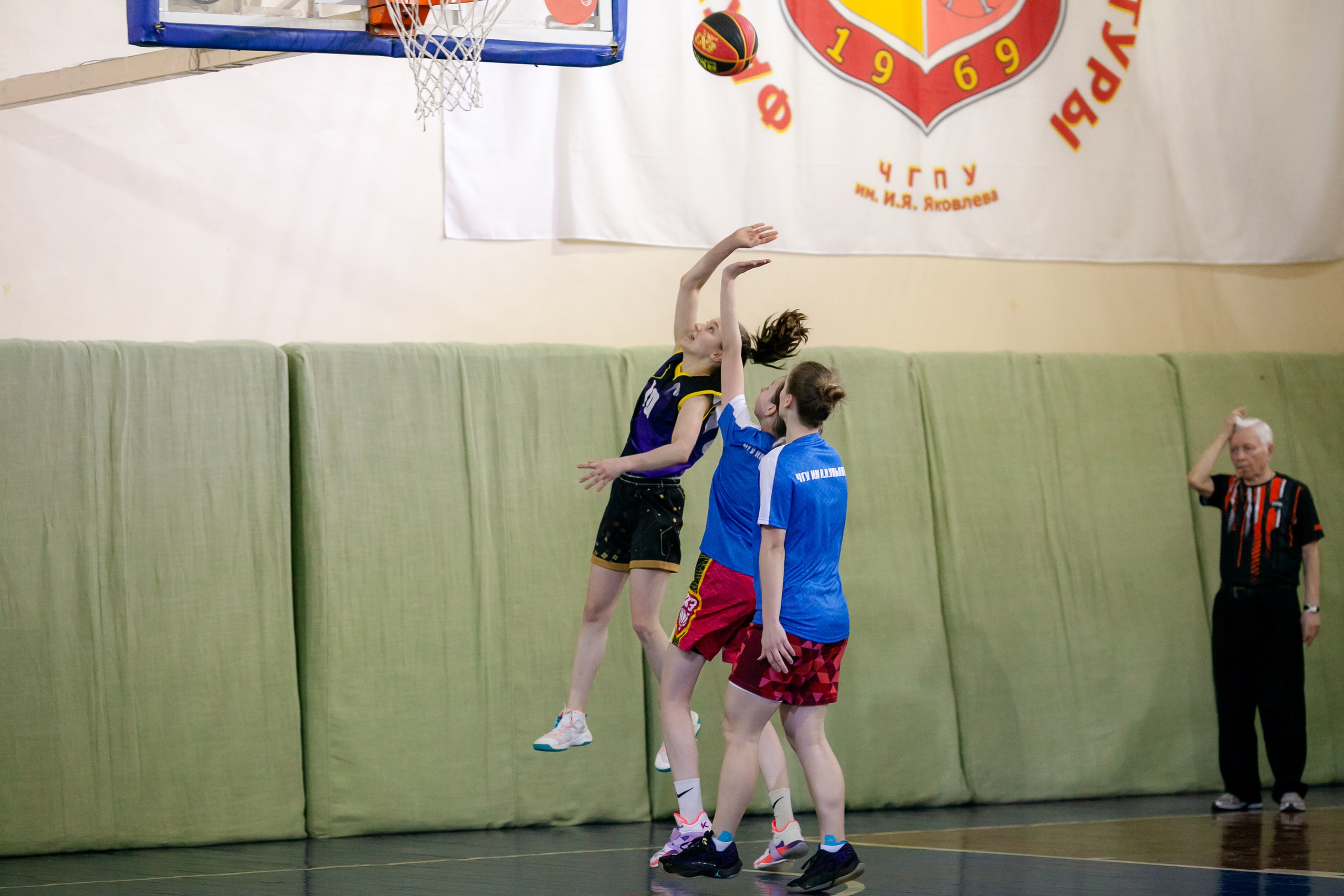 3×3. Фотография