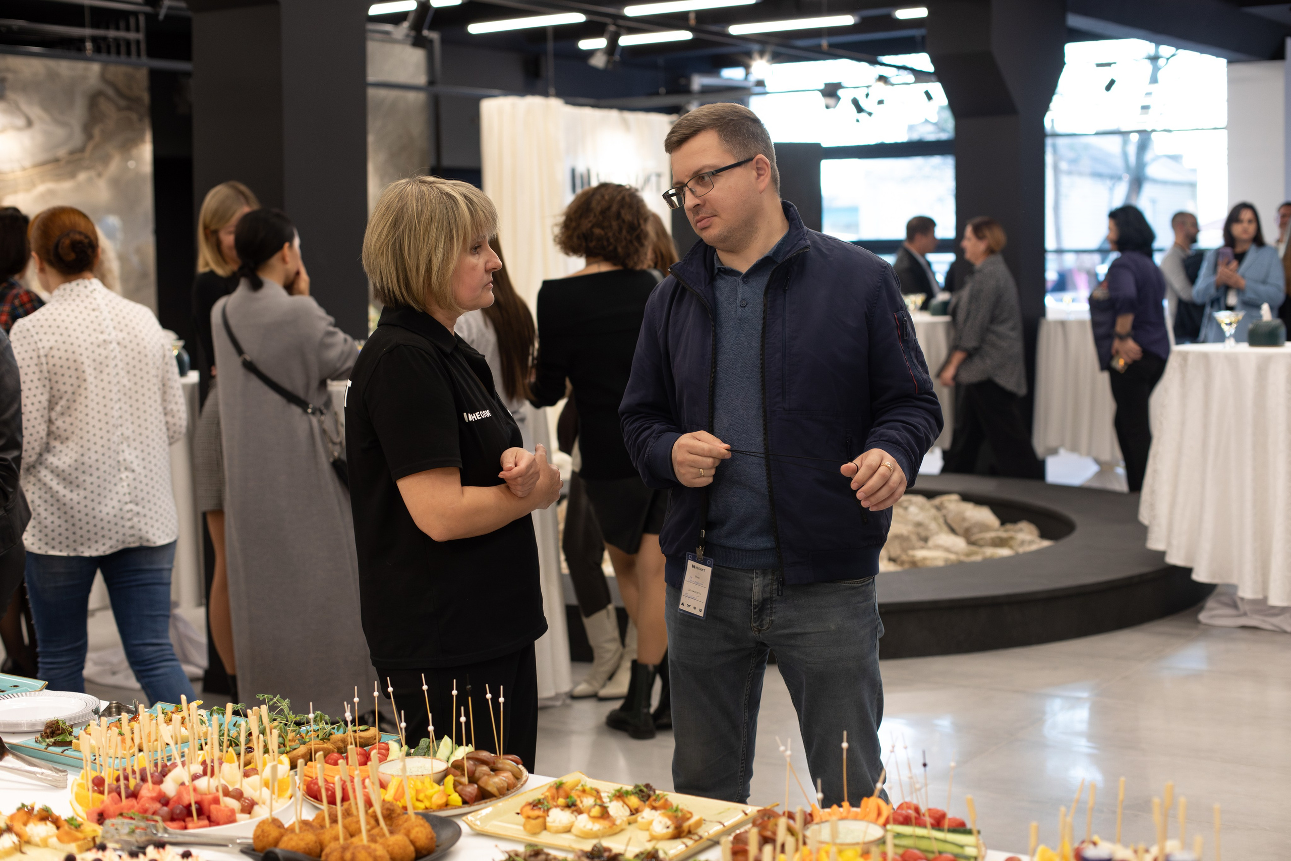 Неолит. Открытие магазина. Ваш экстрим фотограф Кудрева Яна