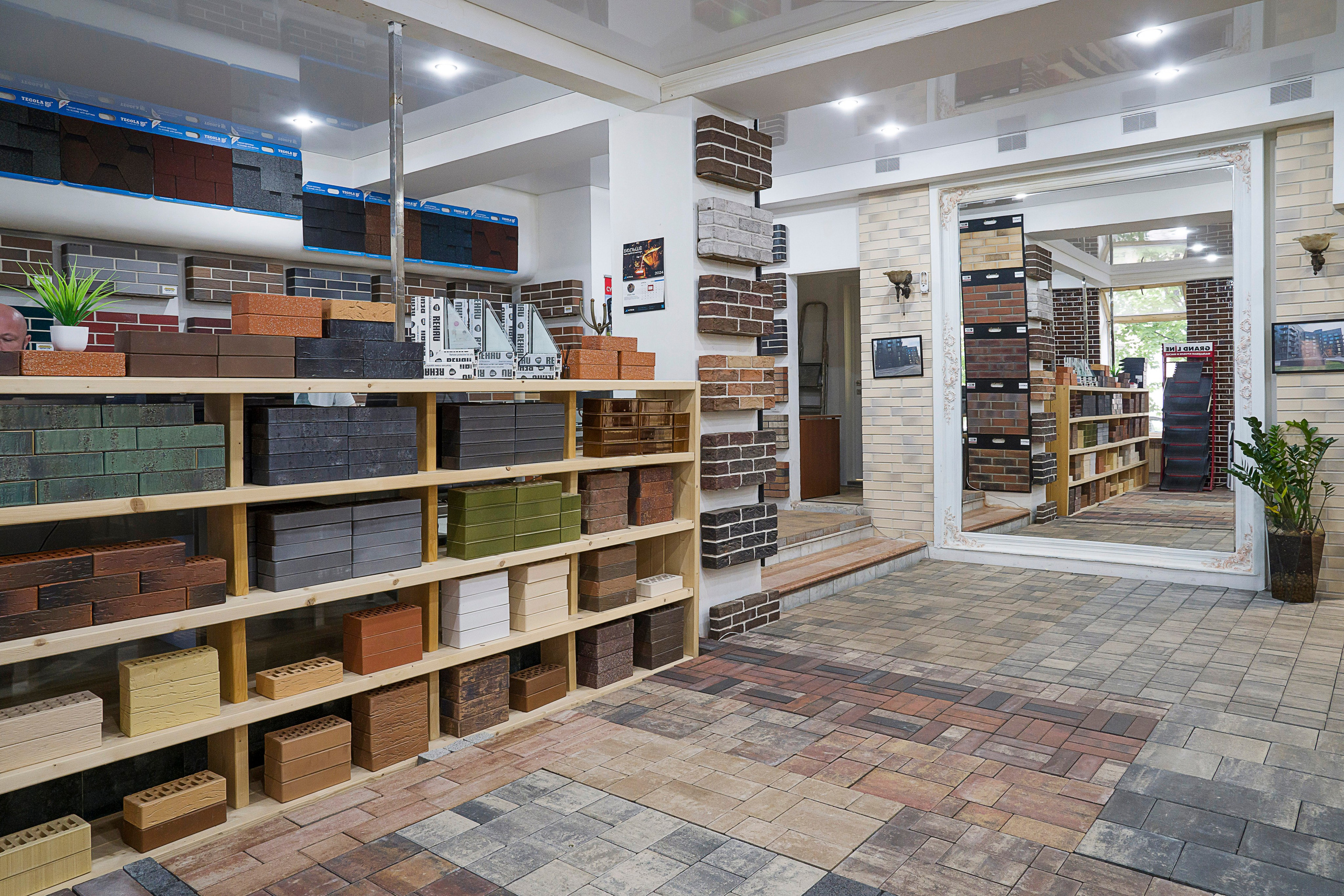 Съемка интерьеров шоу-рума бутика отделочных материалов для ремонта. Фотограф в Санкт-Петербурге. Репортажная и все съёмки для бизнеса