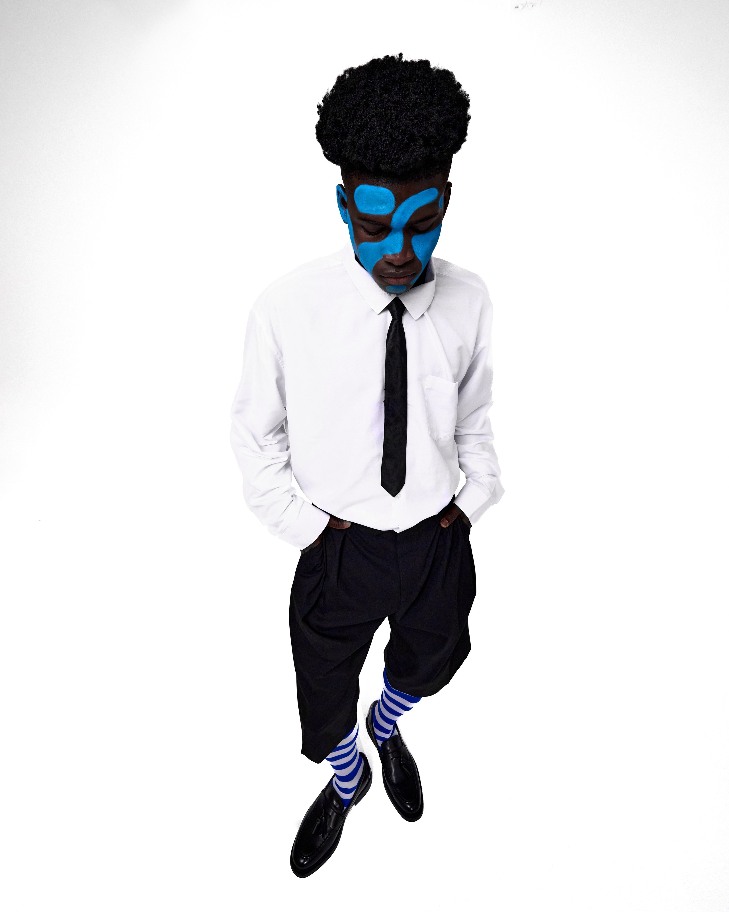 IV KLEIN. Святослав Лебедев | Рекламный фотограф — Коммерческая съемка, Арт-дирекшн, AI-интеграция