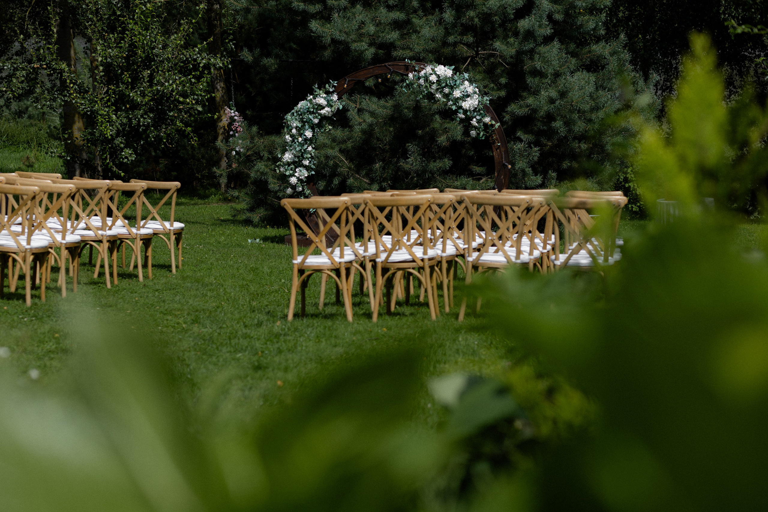 Свадебная фотосессия в агроусадьбе Лабодянка в Минске. Свадебный фотограф в Минске/Беларуси Сергей Спиридонов