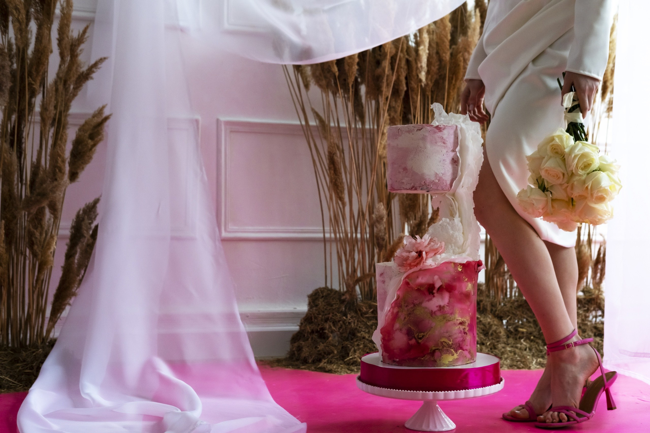 PINK. Невеста