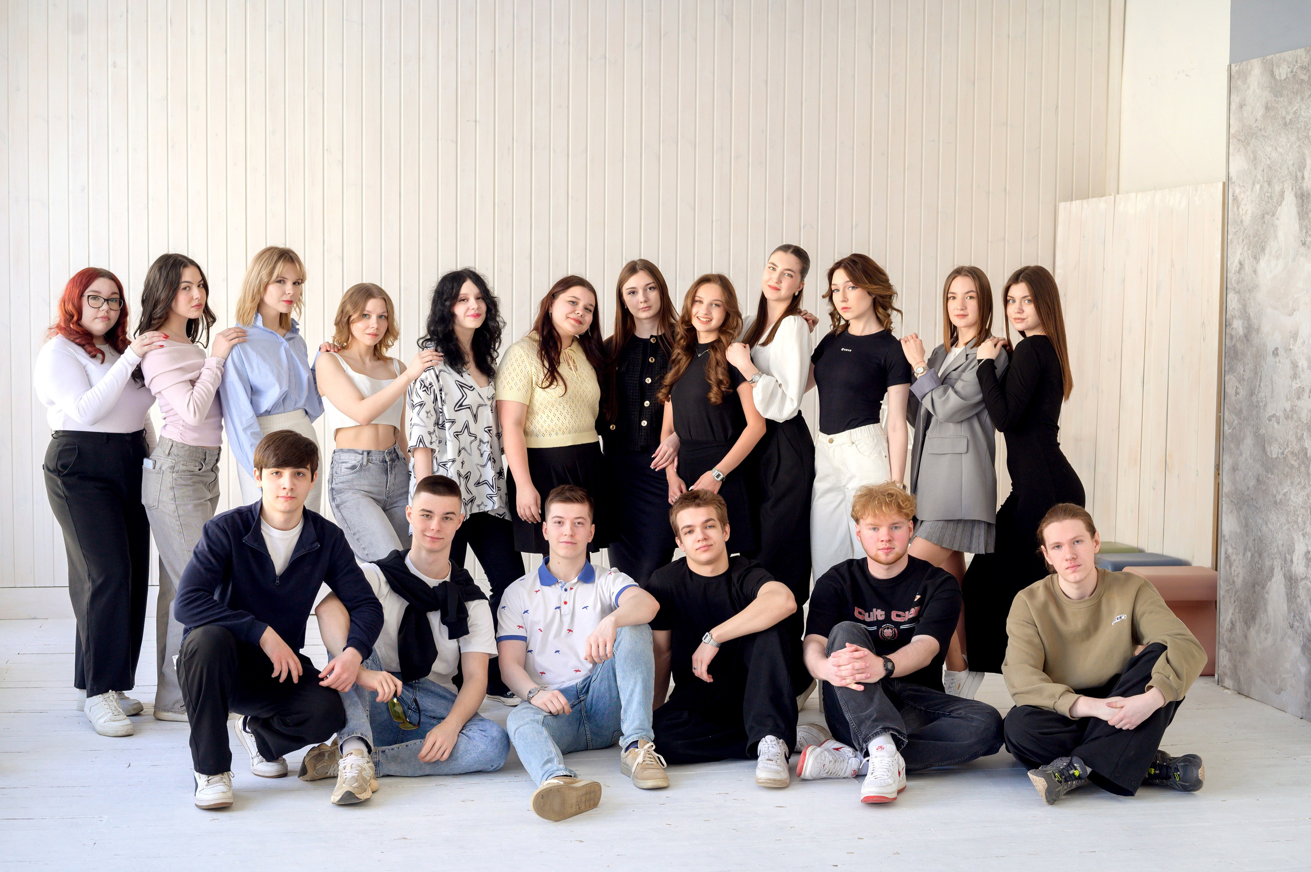 11 класс. студия. Фотограф новорожденных, семейный детский в Тюмени Татьяна Морозова