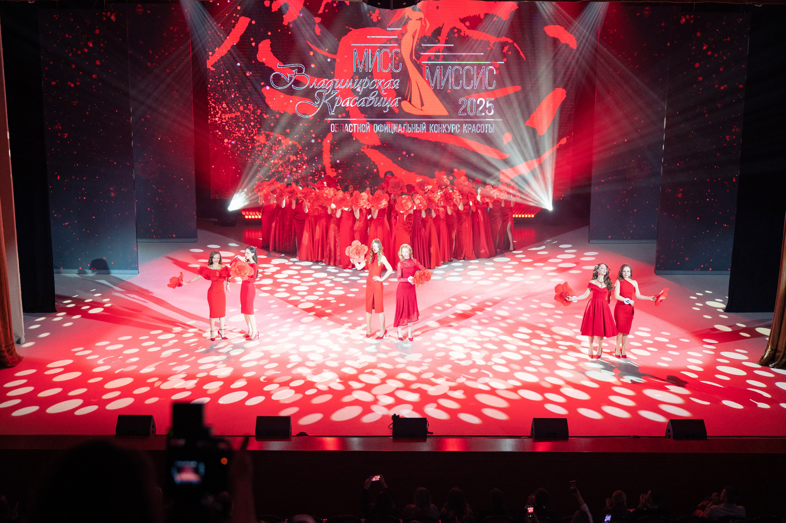 Услуги фотографа во Владимире — профессиональная фотосъёмка от Олега Смирнова