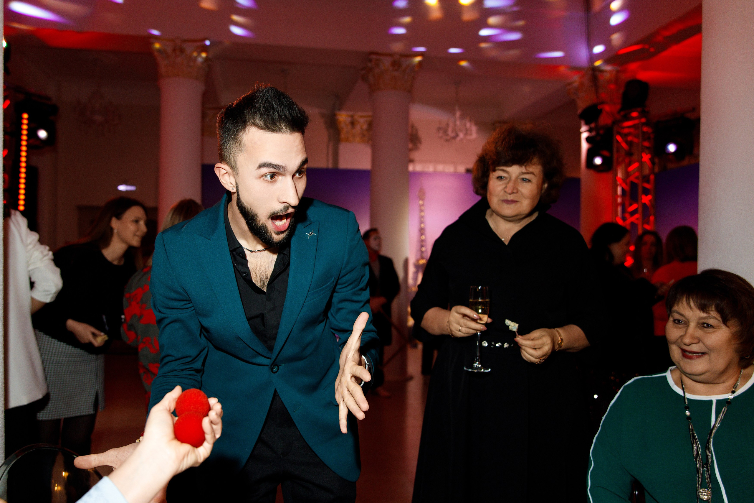 Награждение победителя конкурса «Учитель Года» г. Горнозаводск. Фотограф Дмитрий Молчанов | Фотограф Пермь | Фотограф