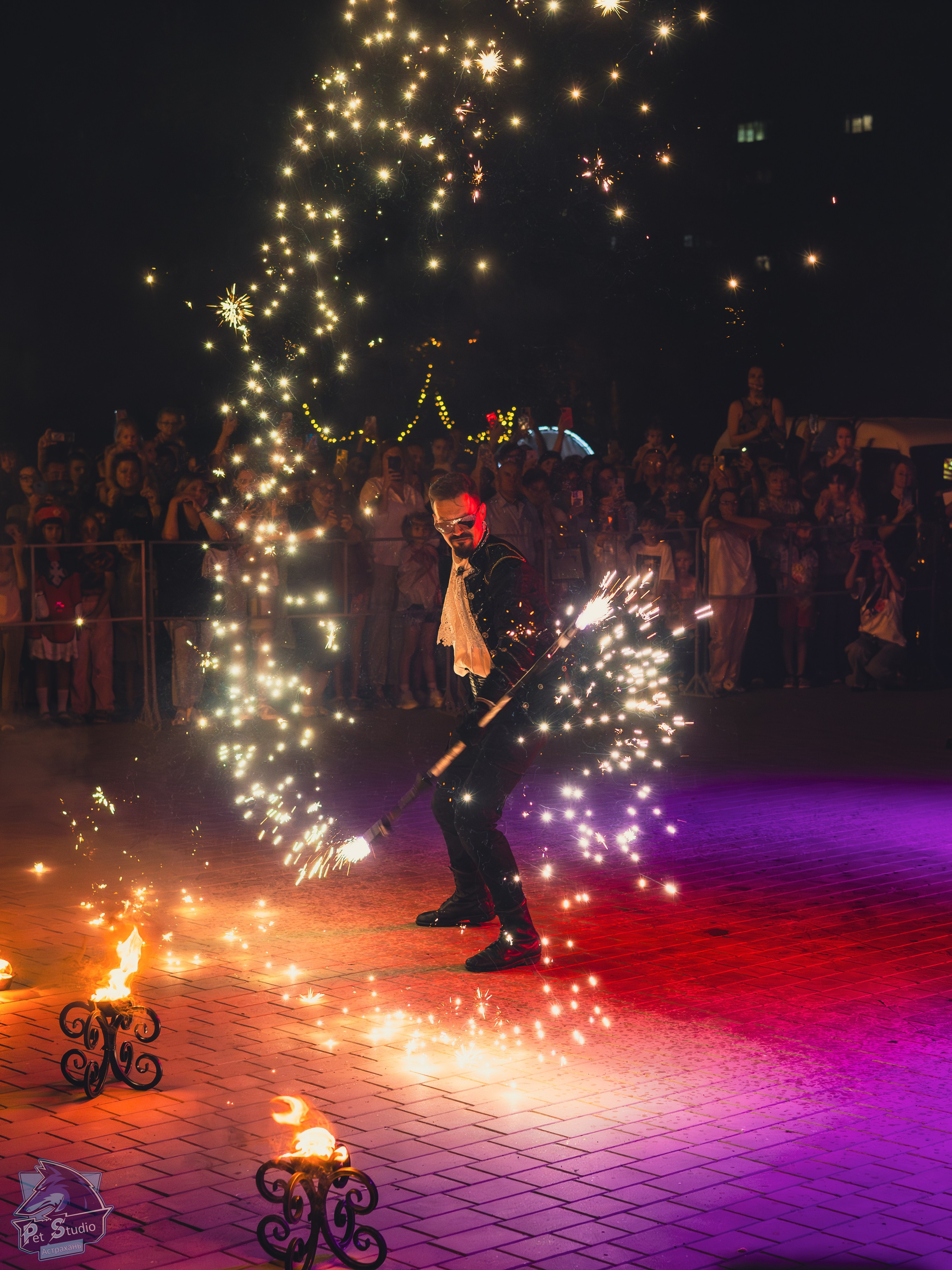 Репортаж «Огни Каспия». Фотограф Марк Файзулин