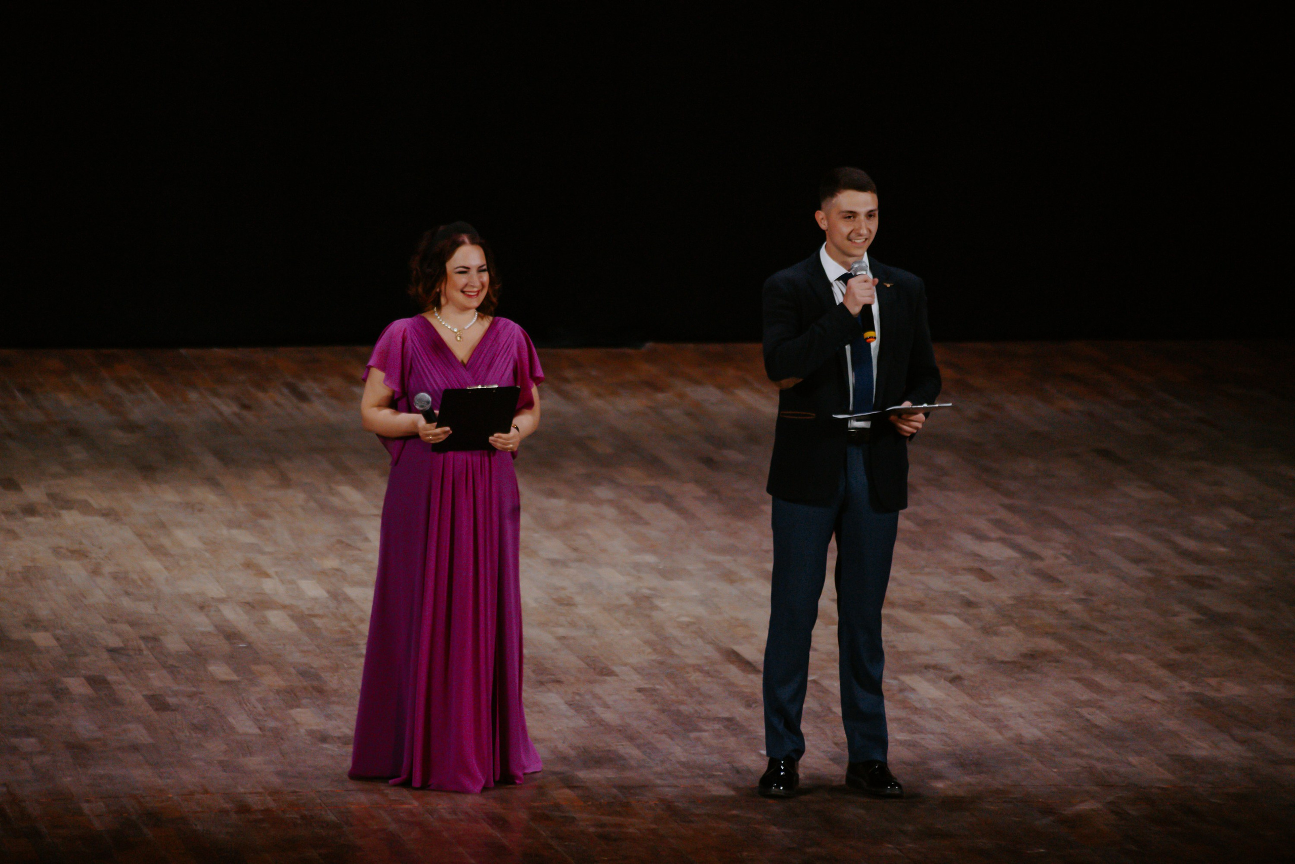 «Уральский сувенир». Концерт танцевальной студии. Фотограф в Челябинске Ополихина Анна