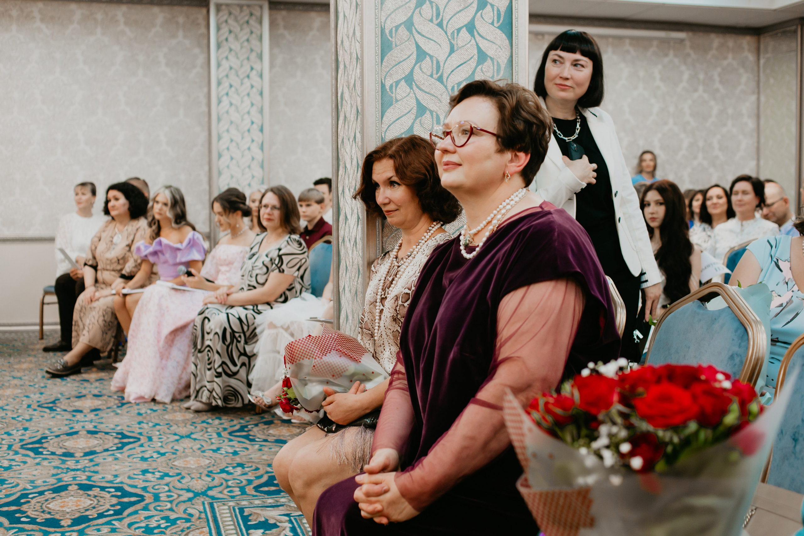 Выпускной. 11 лицей. Фотограф в Челябинске Ополихина Анна