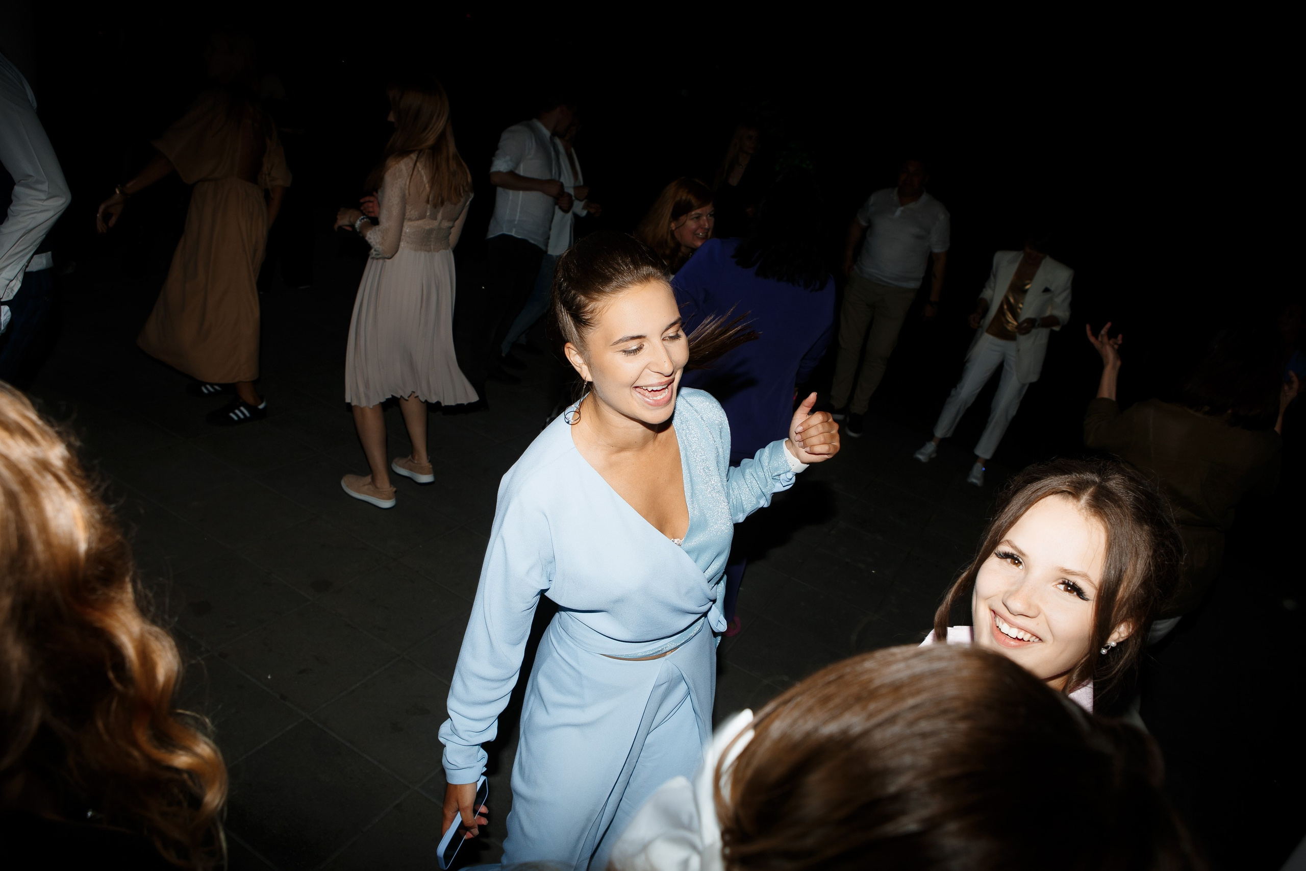 Выпускной Гимназия 12 2024 OpenHouse. Свадебный и портретный Фотограф в Липецке Дмитрий Котюков