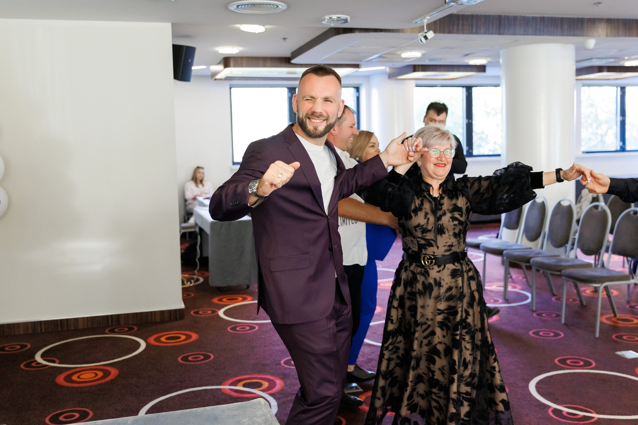 Конференция Молдова. Фотосъёмка для бизнеса — предметное фото, репортаж с мероприятий, портреты людей, съёмка интерьера и экстерьера