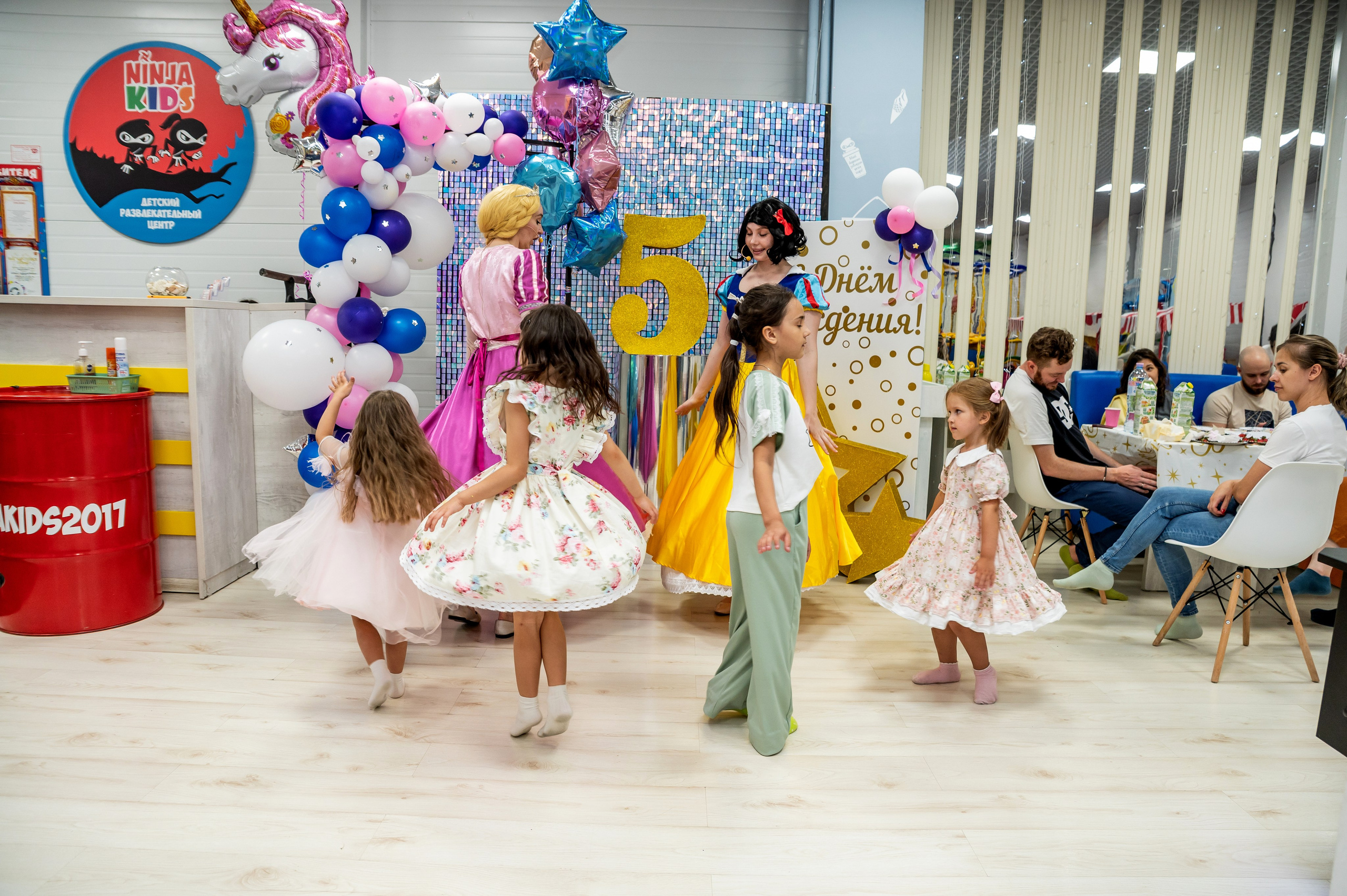 Игротека Ниндзя Кидс. Я Ольга Казанцева, фотографирую снимаю ваши киноистории и печатаю фото и цифровые портреты на холсте