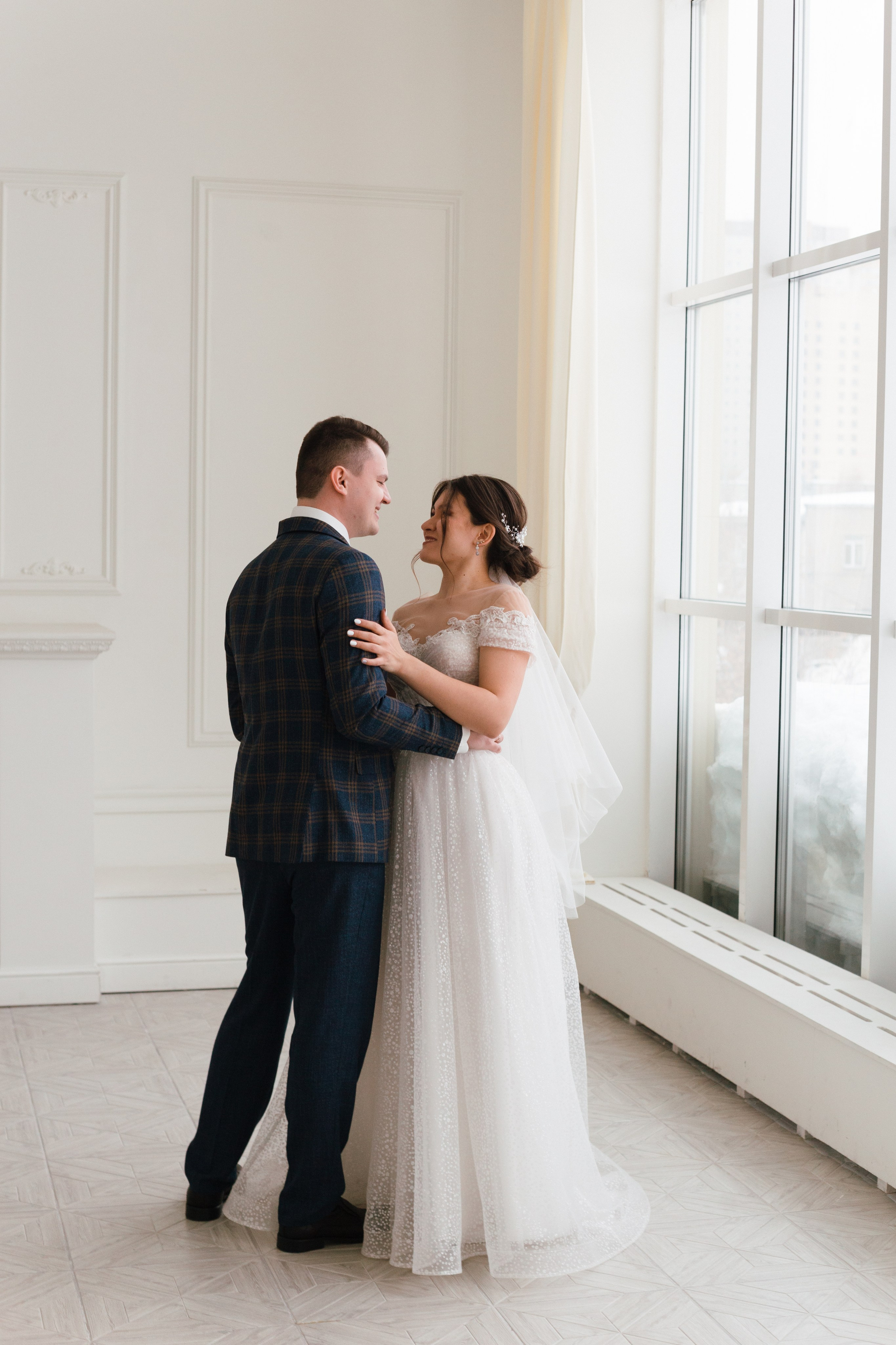 Александра и Вадим. Свадебный и портретный фотограф в Новосибирске Любовь Исакова